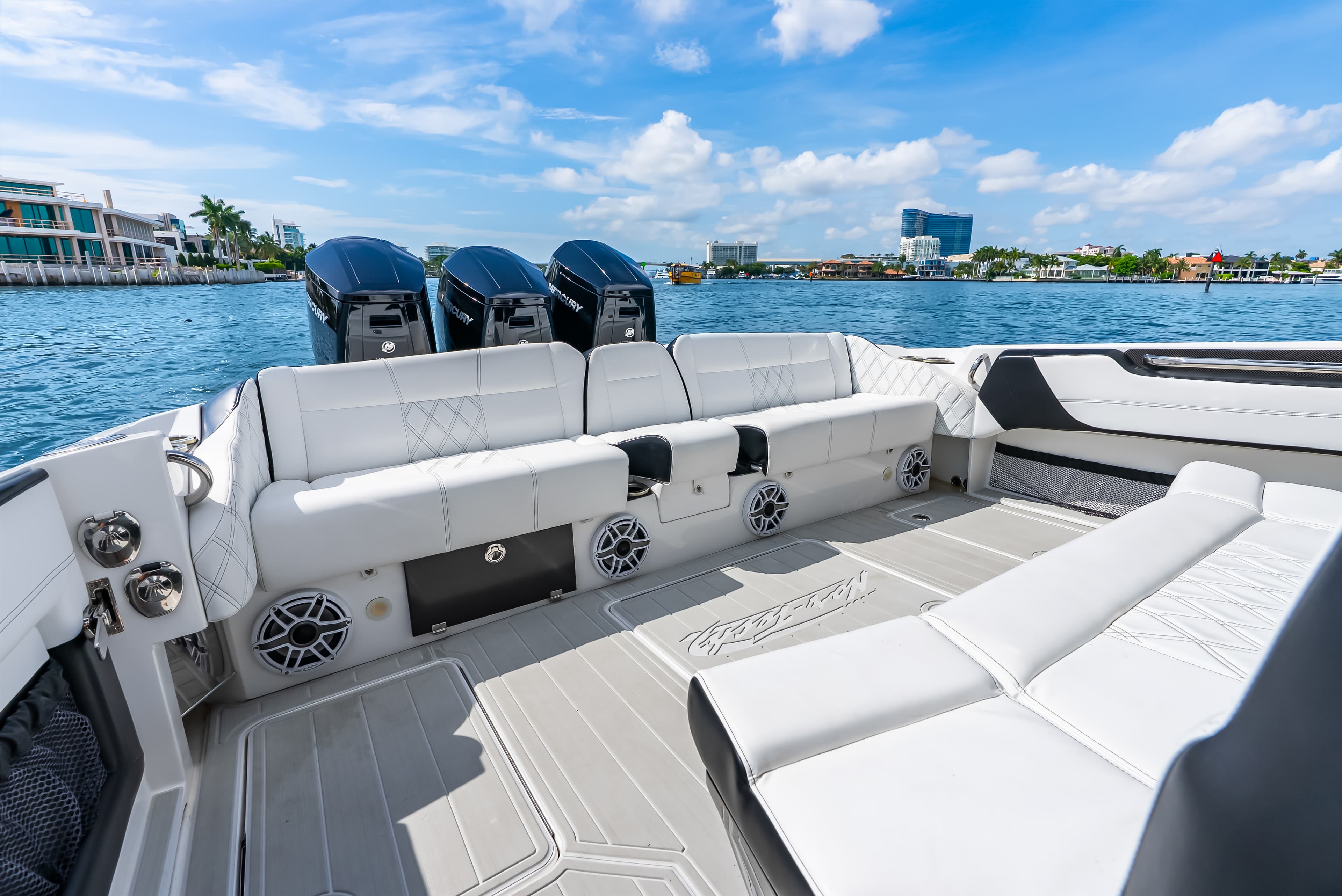 2024 Nor-Tech 450 Sport for Sale in Dania Beach, Florida Center Console 2