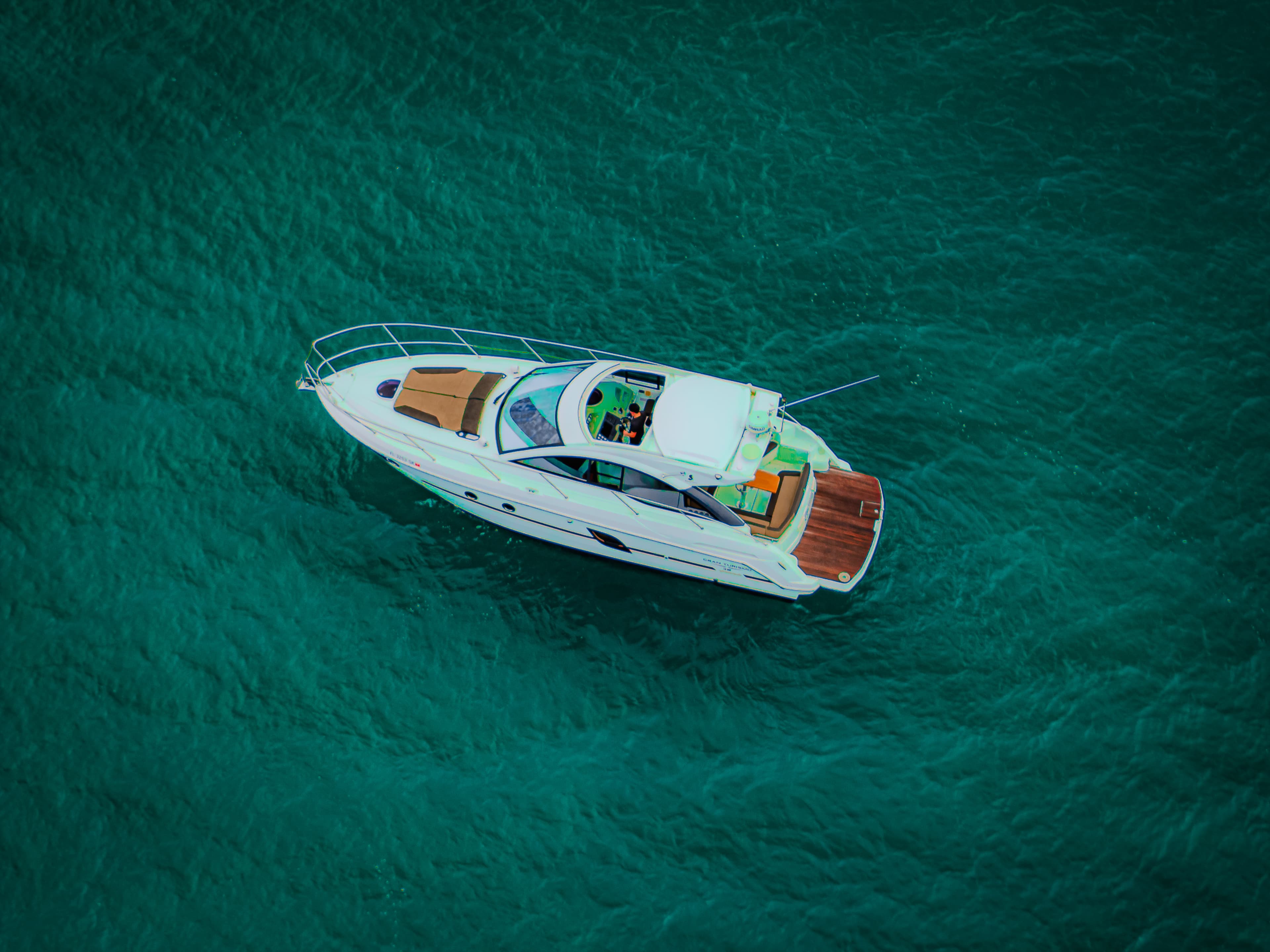 2015 Beneteau Gran Turismo 38 in vendita a Miami, Florida Express Cruiser 5