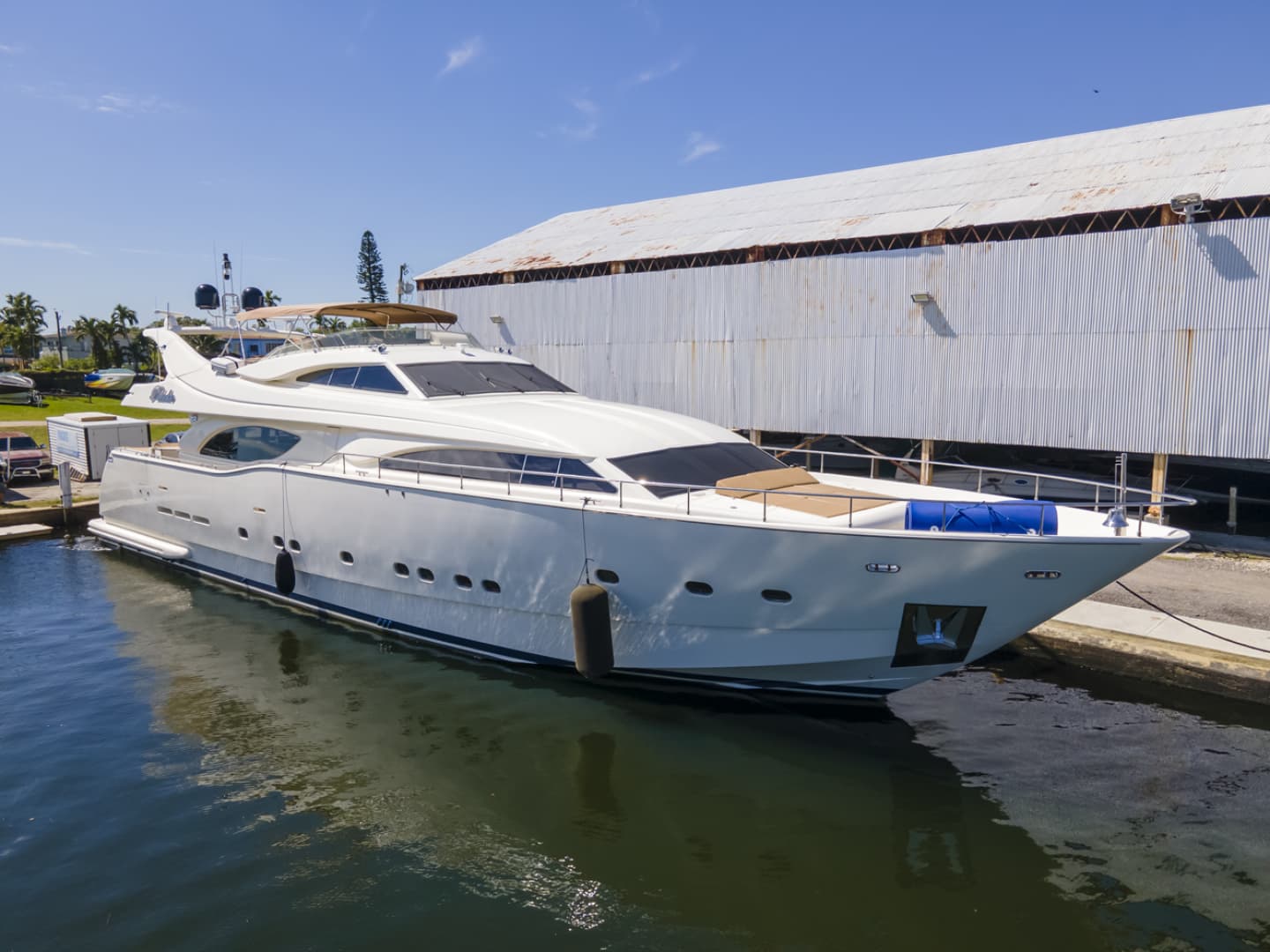 2000 Ferretti Yachts Custom Line 94' for Sale in Miami, Florida Flybridge