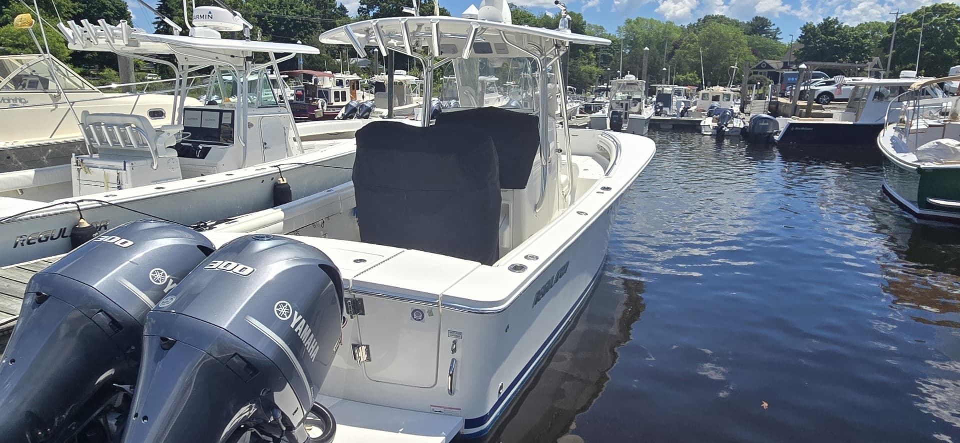 2018 Regulator 28 zum Verkauf in North Kingstown, Rhode Island Center Console 5