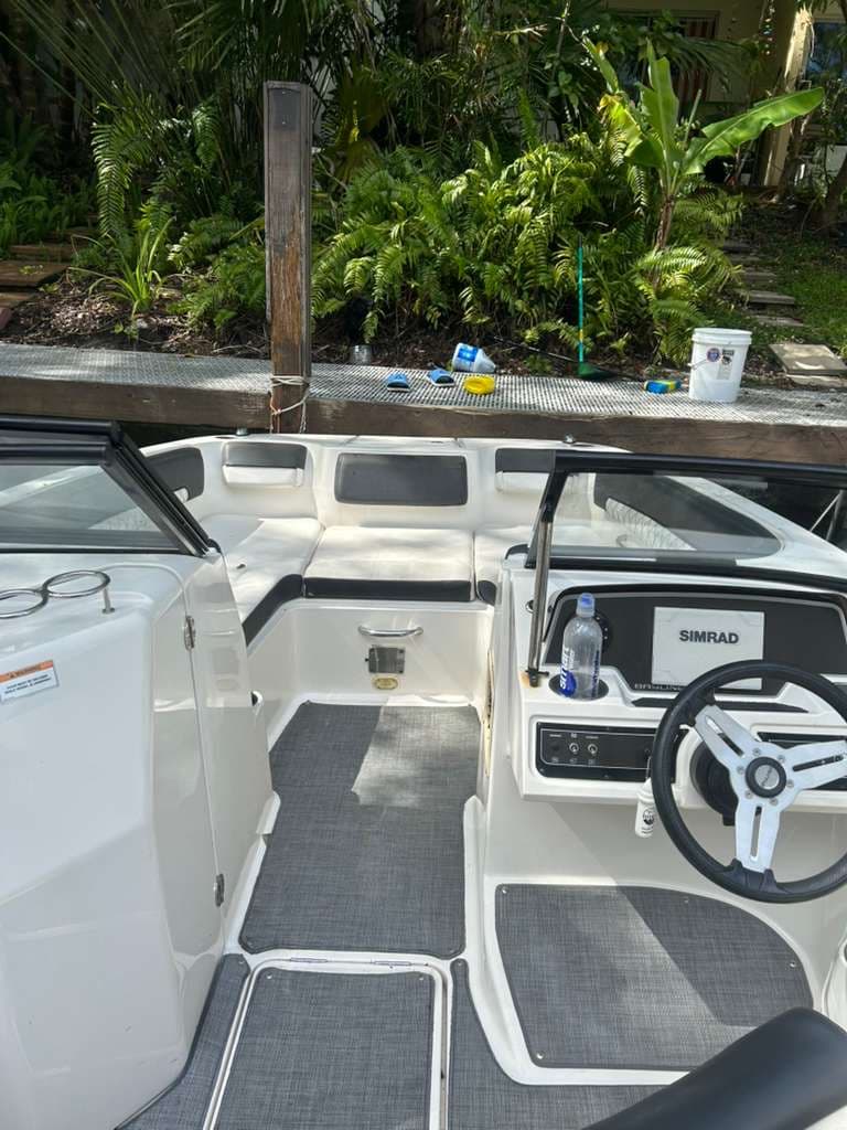 2020 Bayliner DX 2200 zum Verkauf in North Miami Beach, Florida High Performance 2