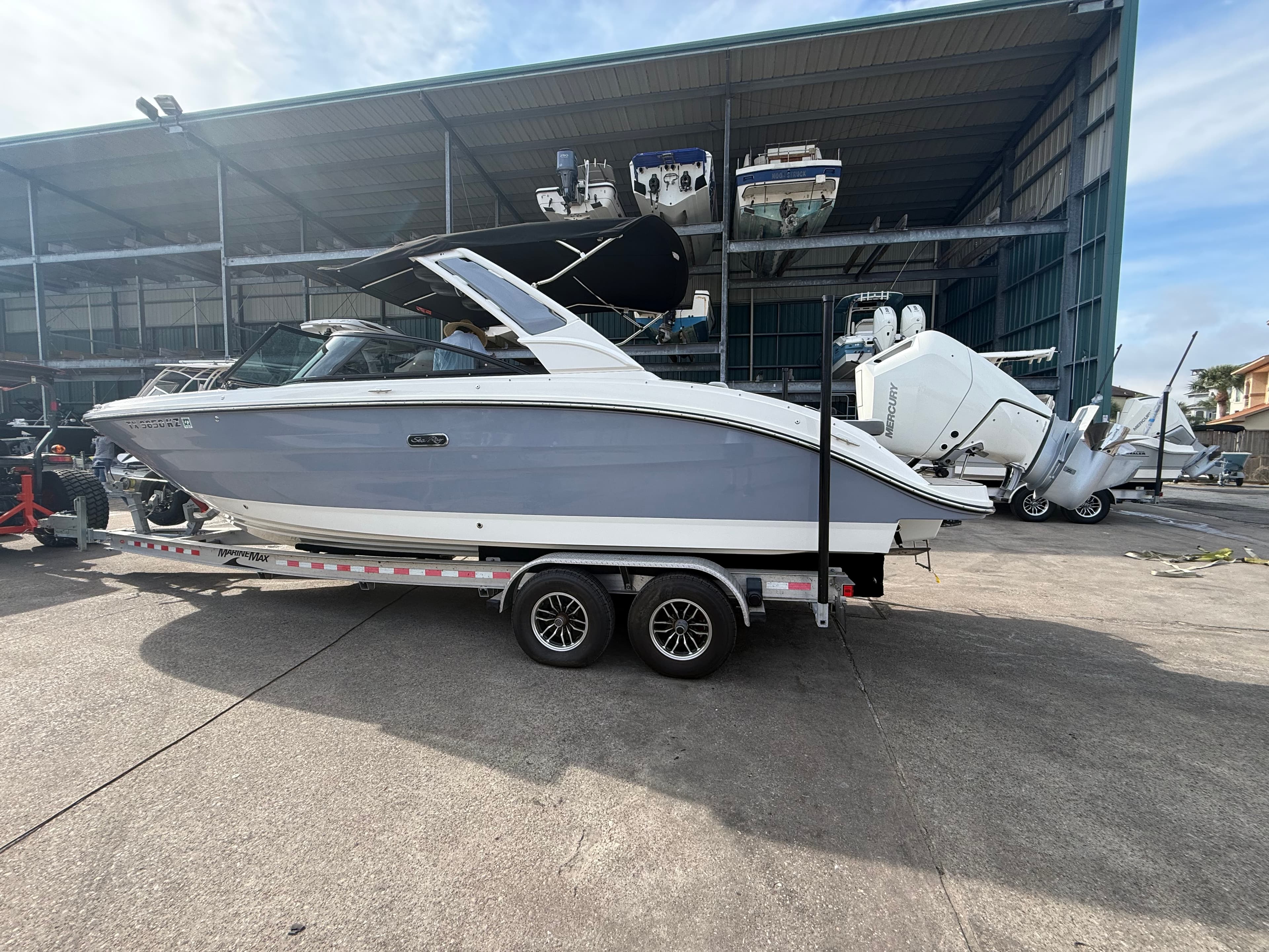 2025 Sea Ray SDX 270 Outboard for Sale in Seabrook, TX Bowrider 2