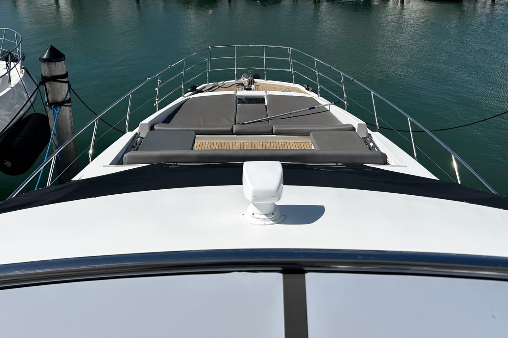 2018 Azimut 66 Flybridge for Sale in Miami, Florida Flybridge 3