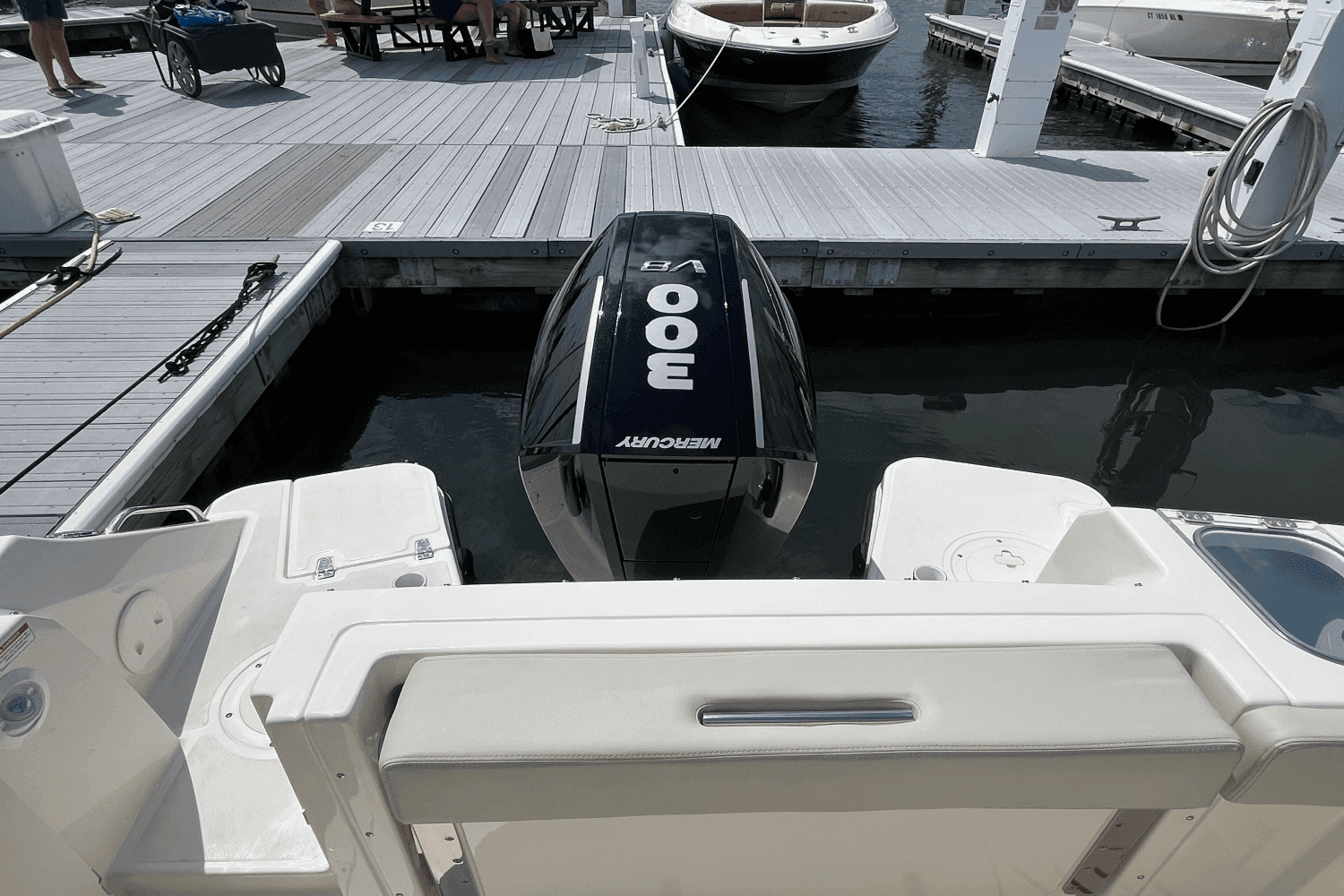 2026 Boston Whaler 240 Vantage zum Verkauf in Westbrook, Connecticut Dual Console 4