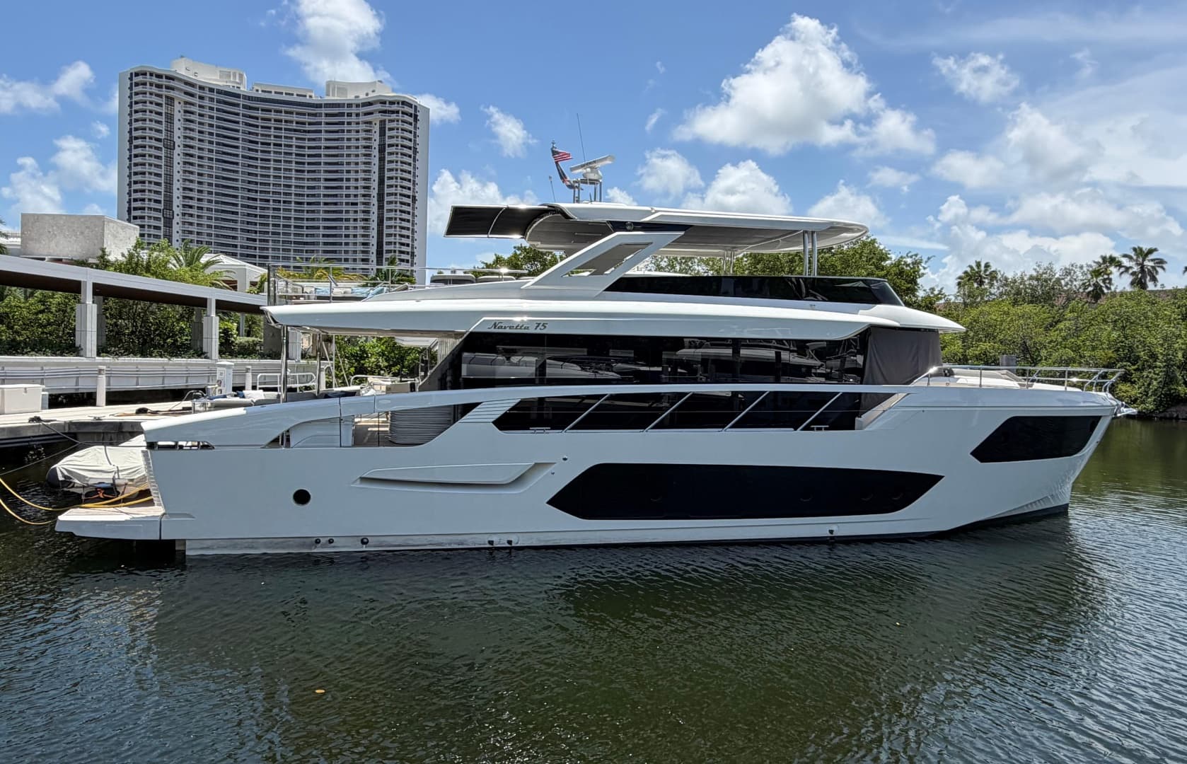 2024 Absolute Navetta 75 in vendita a Aventura, Florida Motor Yacht