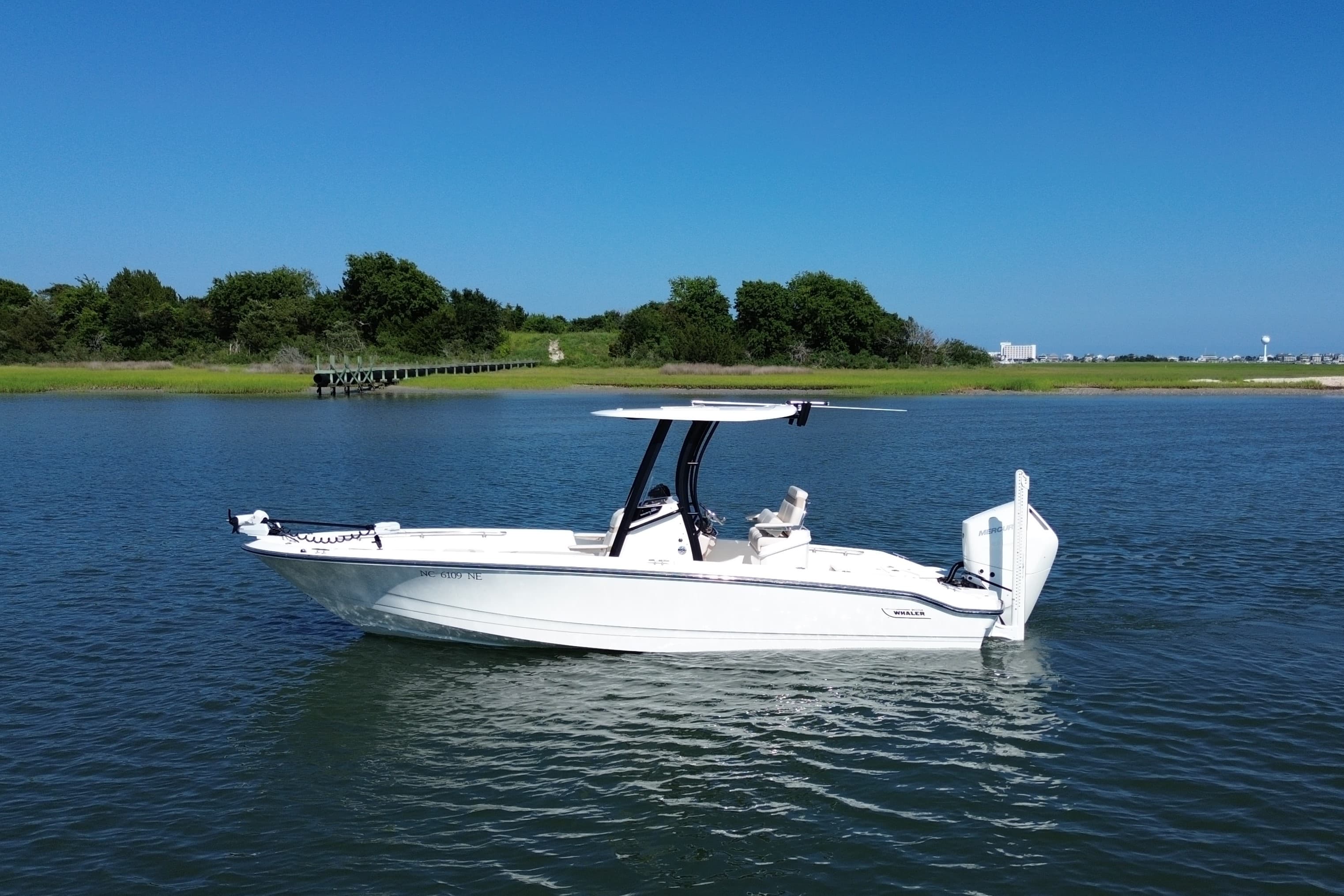 2025 Boston Whaler 250 Dauntless zum Verkauf in Wilmington, NC Center Console