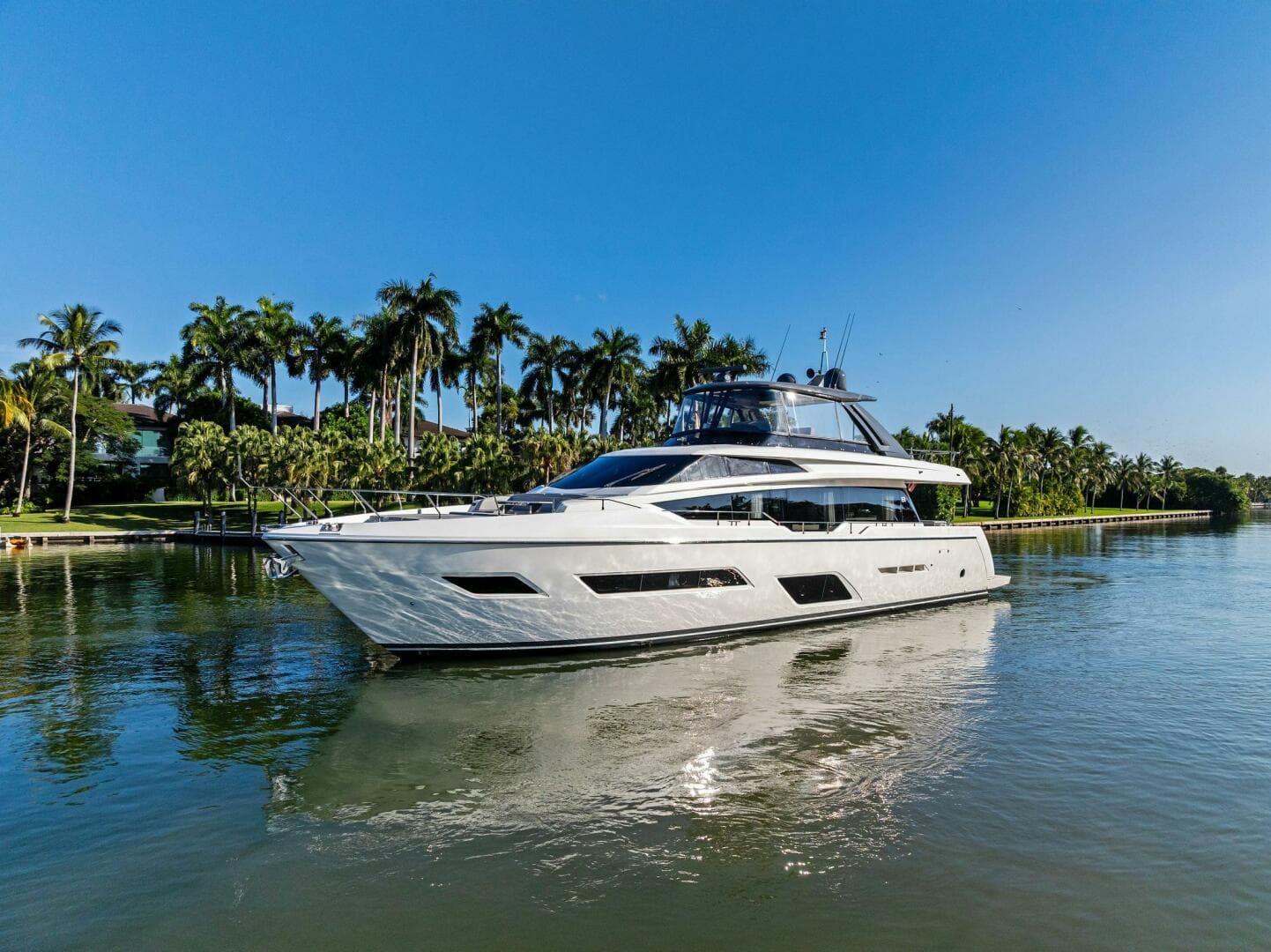 2019 Ferretti Yachts 780 zum Verkauf in Coral Gables, Florida Flybridge 3