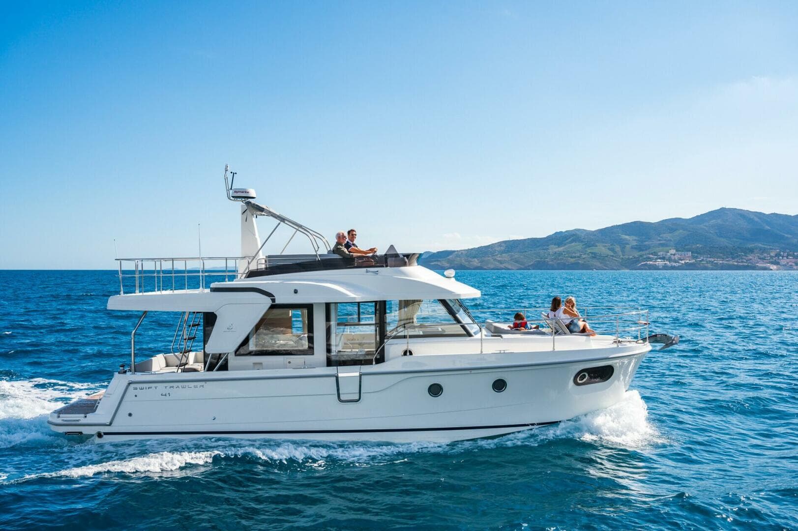 2026 Beneteau Swift Trawler 41 Fly zum Verkauf in South Dartmouth, Massachusetts Explorer Yachts 3