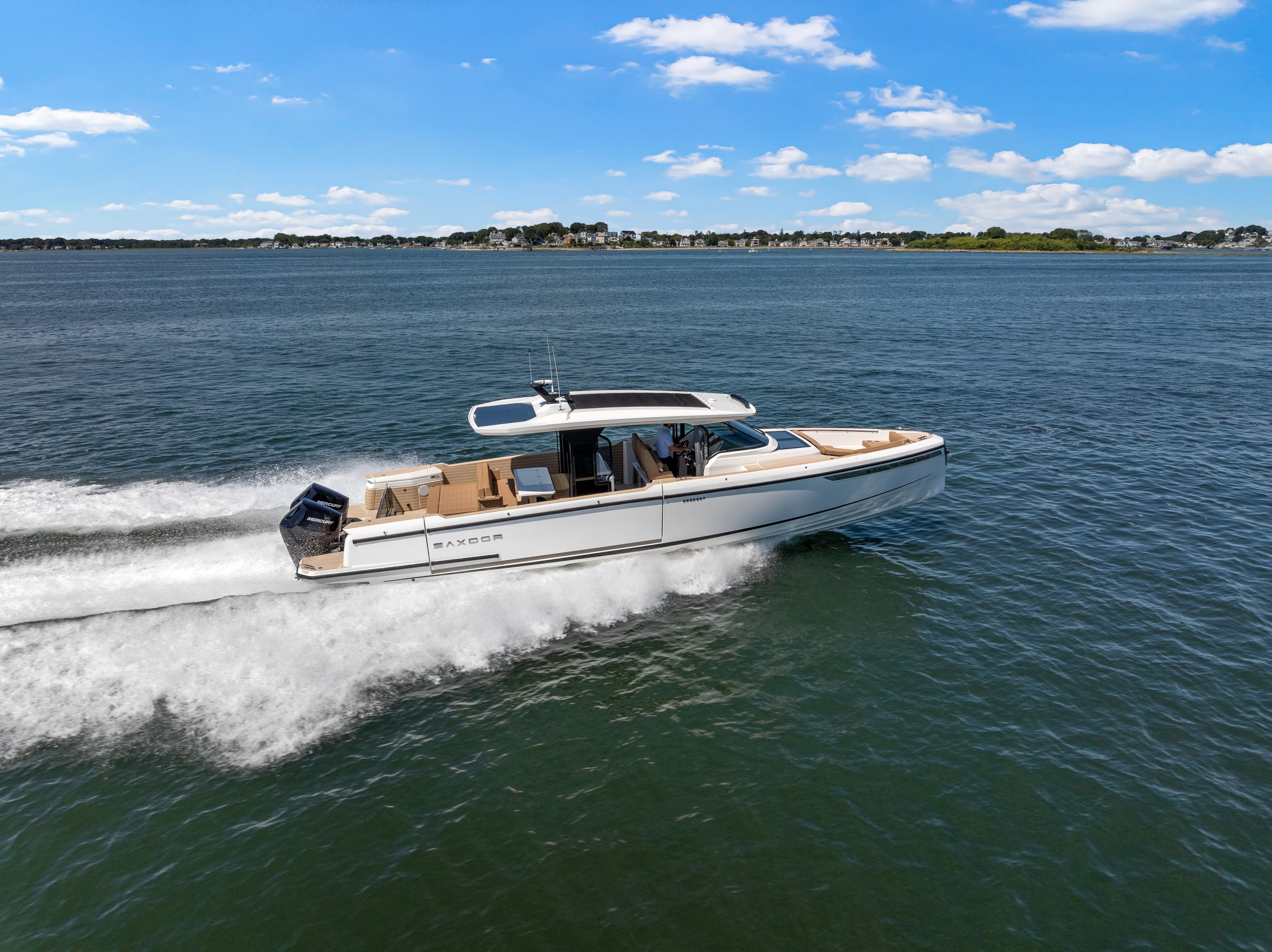 2027 Saxdor 400 GTS a la venta en Quincy, MA Center Console