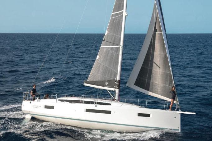2023 Jeanneau Sun Odyssey 410 for Sale in Barcelona, ES Monohull 2