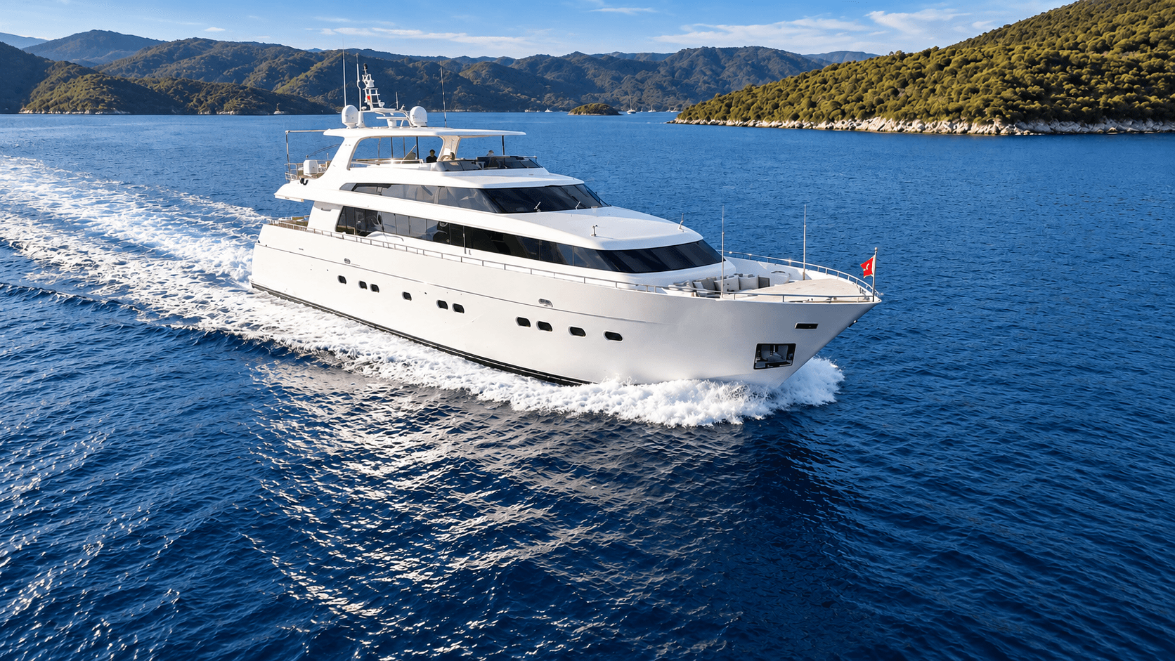 2005 Sanlorenzo SL88 for Sale in Fethiye, TR Flybridge