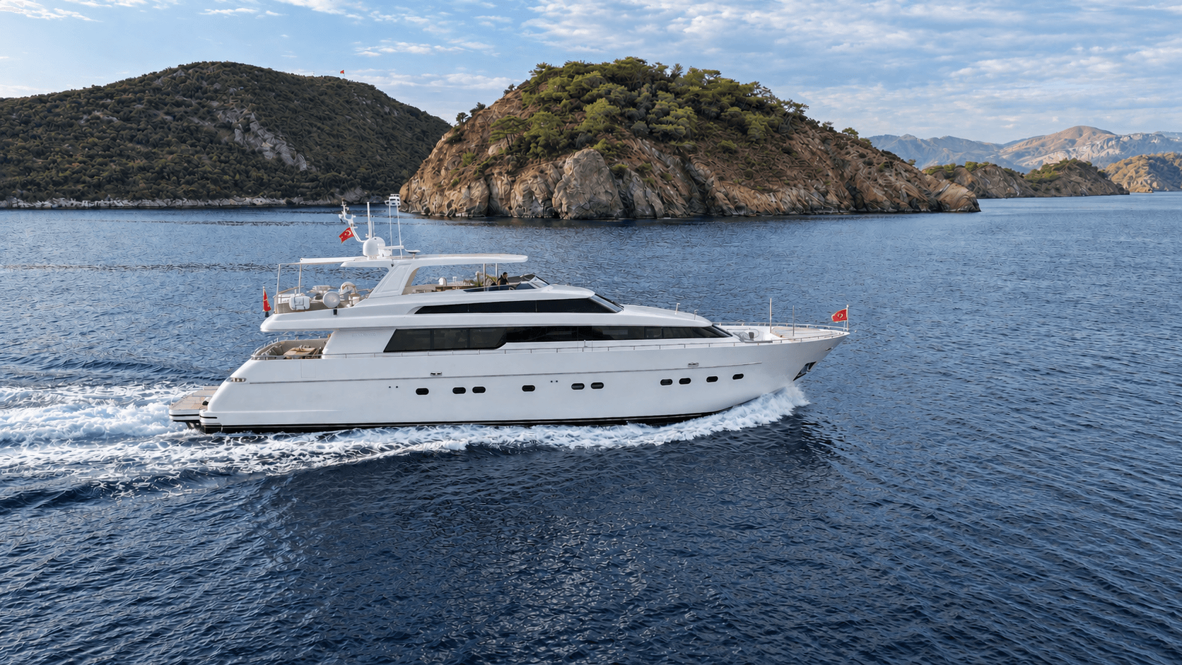 2005 Sanlorenzo SL88 for Sale in Fethiye, TR Flybridge 2