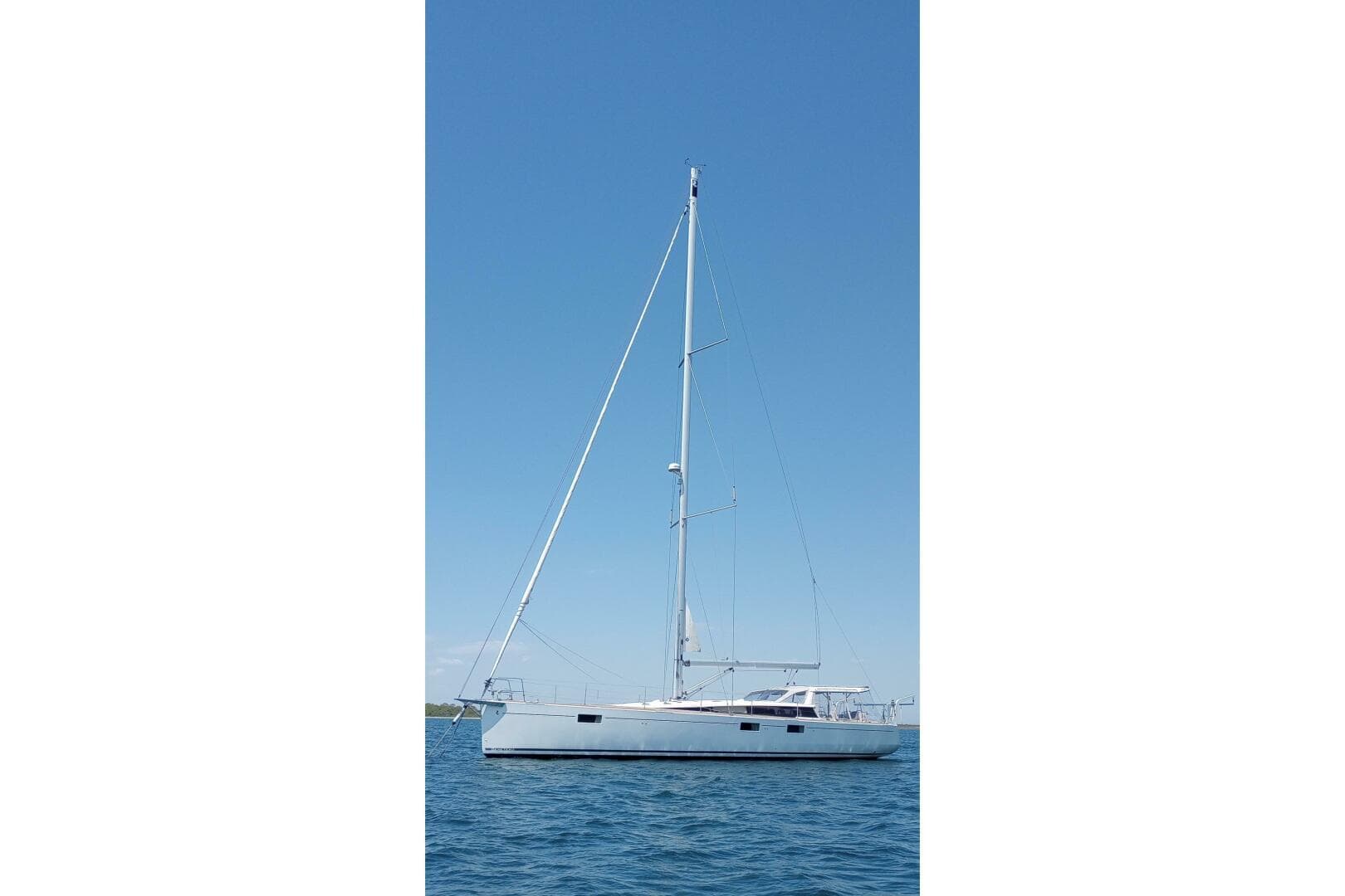 2017 Beneteau Sense 57 à vendre à Mystic, Connecticut Deck Saloon 5