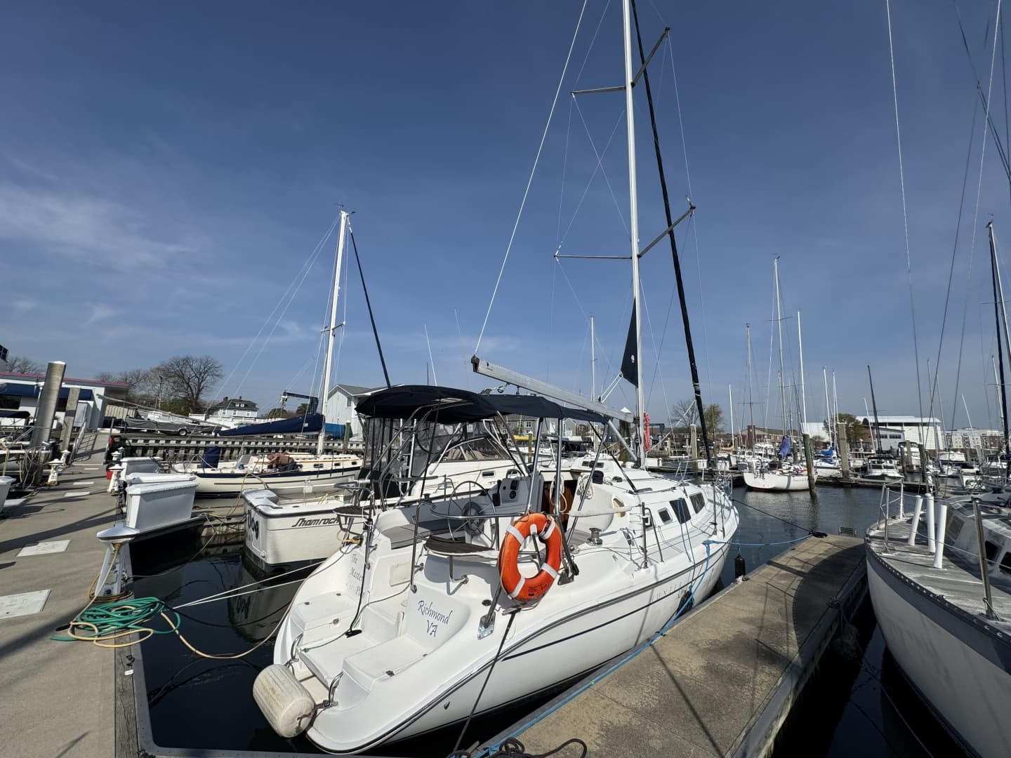 2002 Hunter 326 zum Verkauf in Hampton, Virginia Sloop 3