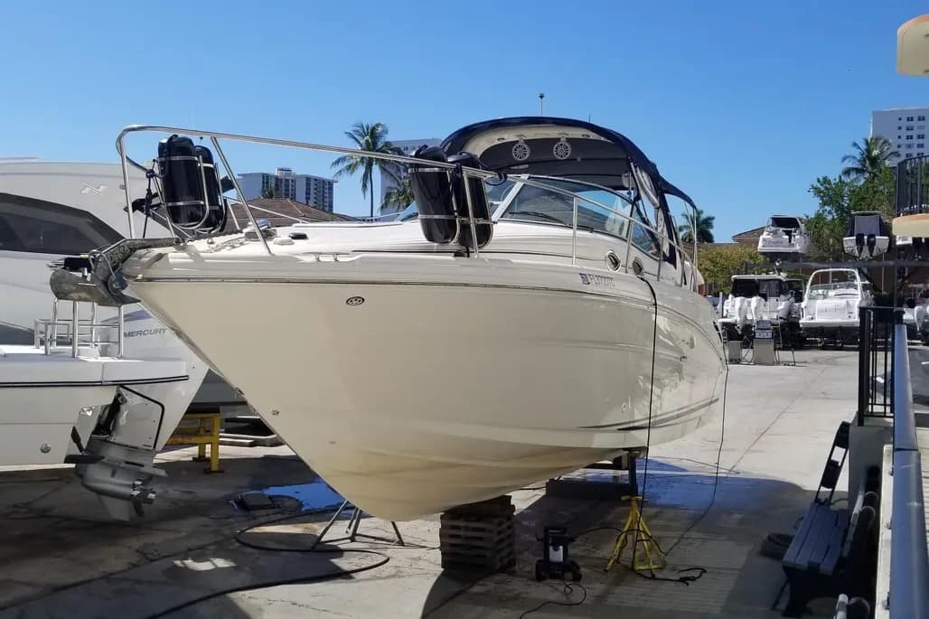 2004 Sea Ray 300 Sundancer à vendre à Aventura, Florida Cruiser