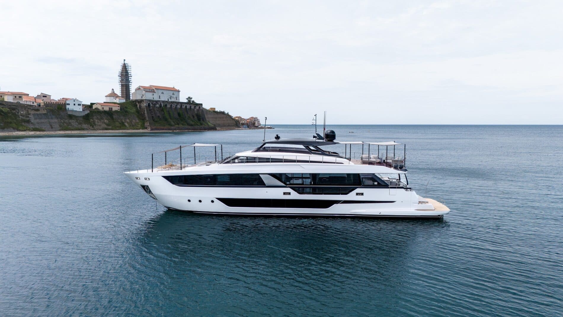 2023 Ferretti Yachts 1000 in vendita a Portorož, SI Motor Yacht