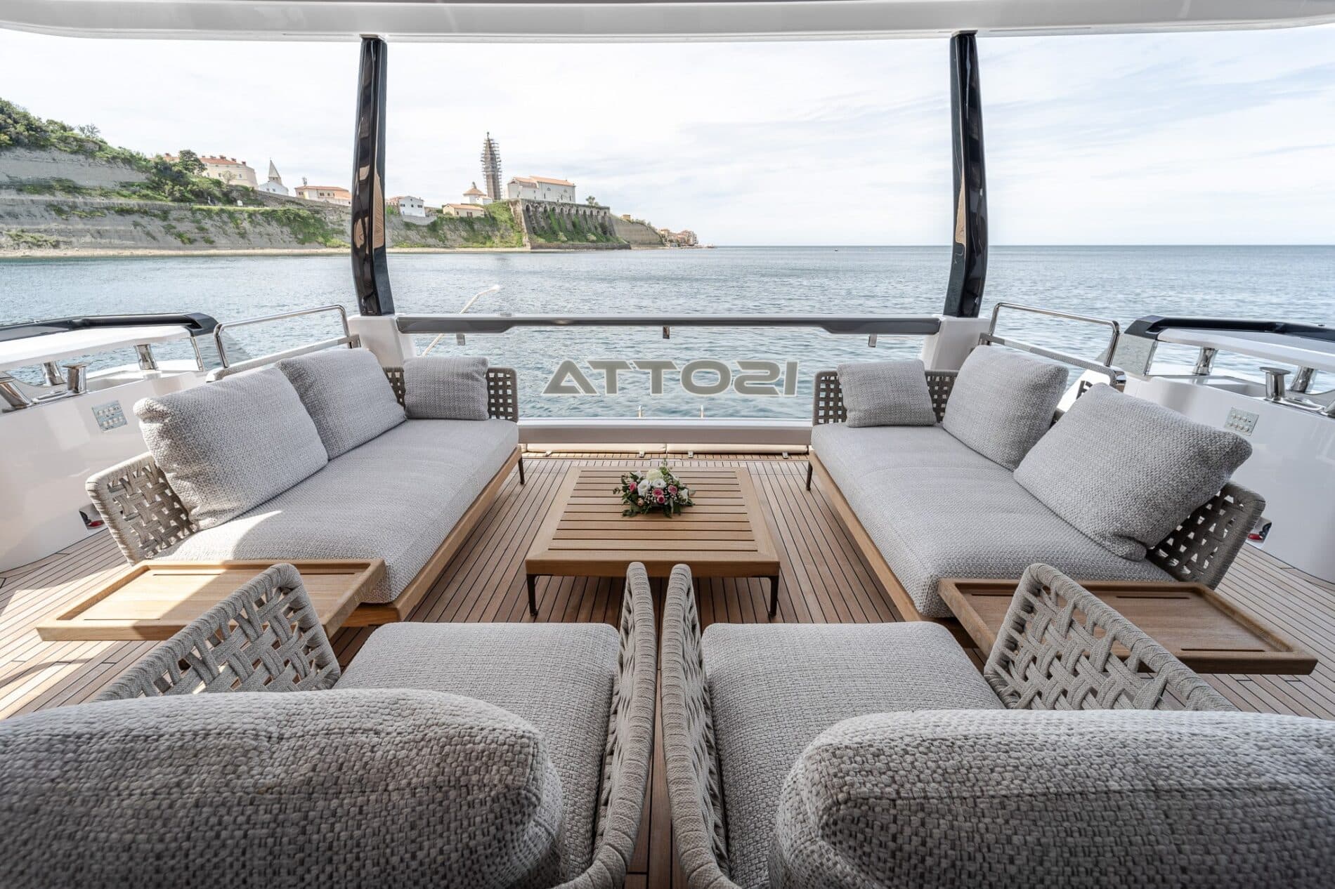 2023 Ferretti Yachts 1000 in vendita a Portorož, SI Motor Yacht 4