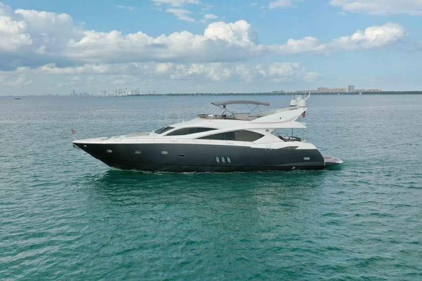 2006 Sunseeker Manhattan 82 in vendita a Miami, Florida Flybridge