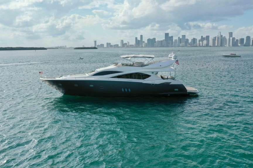 2006 Sunseeker Manhattan 82 in vendita a Miami, Florida Flybridge 2