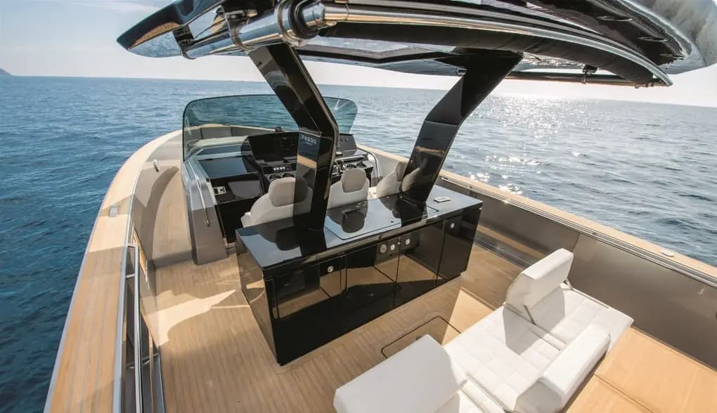 2017 Pardo Yachts P43 zum Verkauf in Altea, ES Walk-around Boats 4