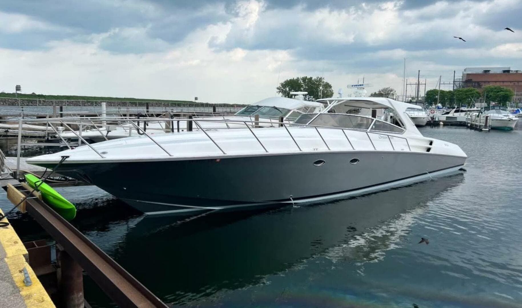 2006 Fountain Powerboats 48 Express Cruiser for Sale in Cleveland, Ohio High Performance