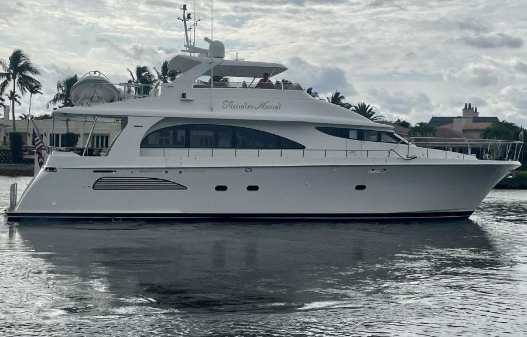 Cheoy Lee Shipyards 74 zum Verkauf