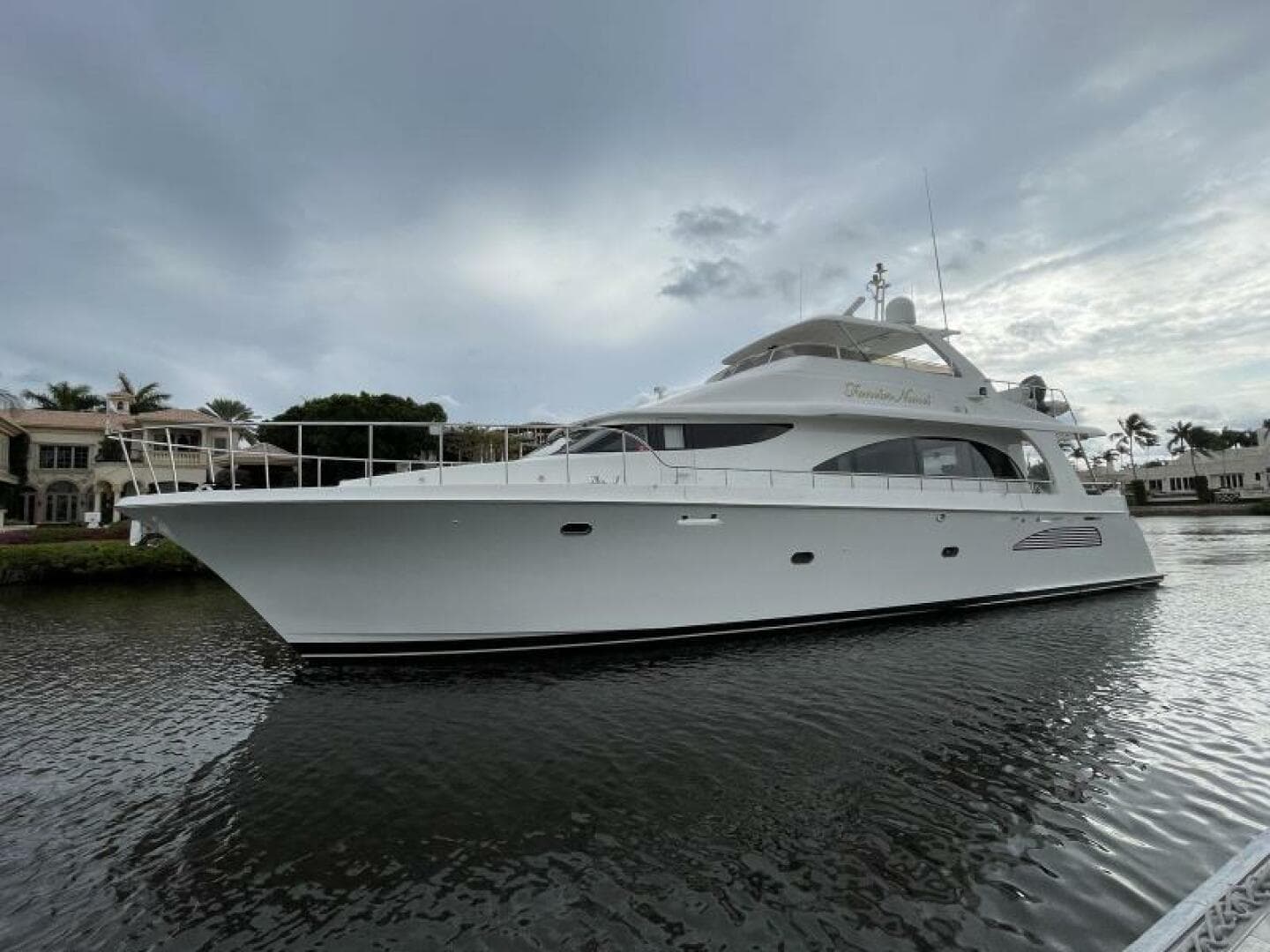 Cheoy Lee Shipyards 74 zum Verkauf