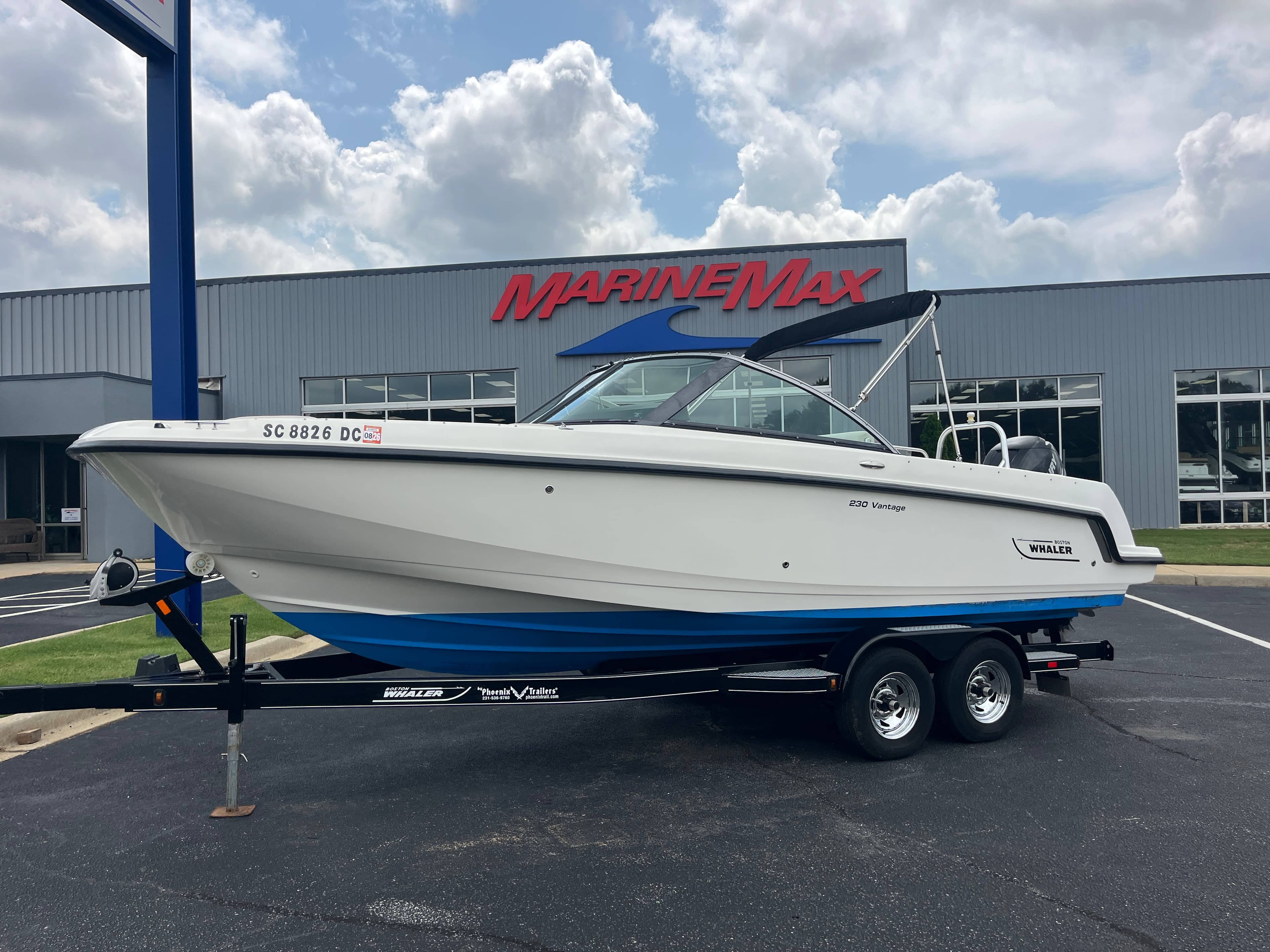 2013 Boston Whaler 230 Vantage zum Verkauf in Greenville, SC Dual Console