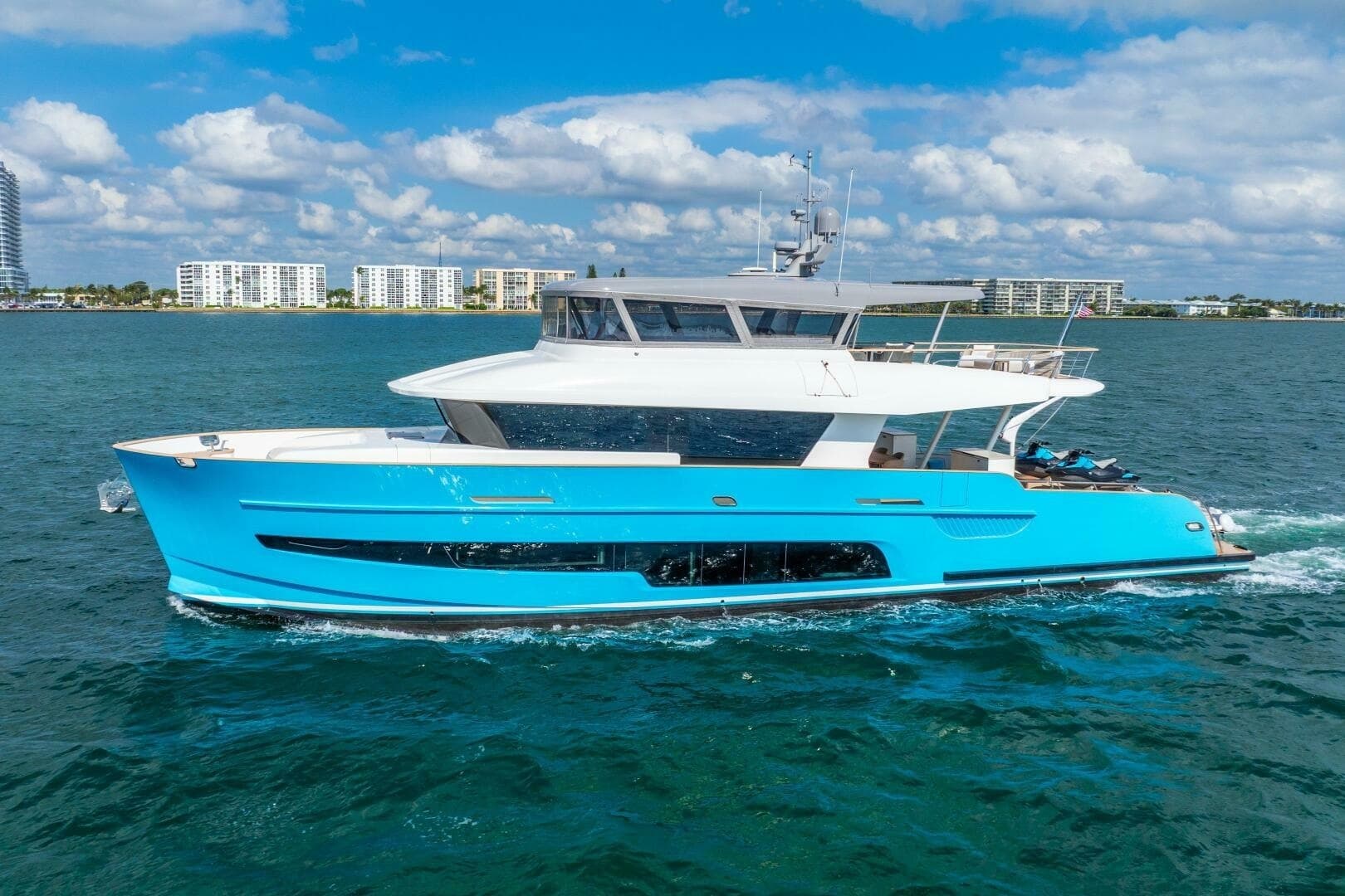 2019 LeVen Yachts 90 Flybridge for Sale in Jupiter, Florida Motor Yacht 4
