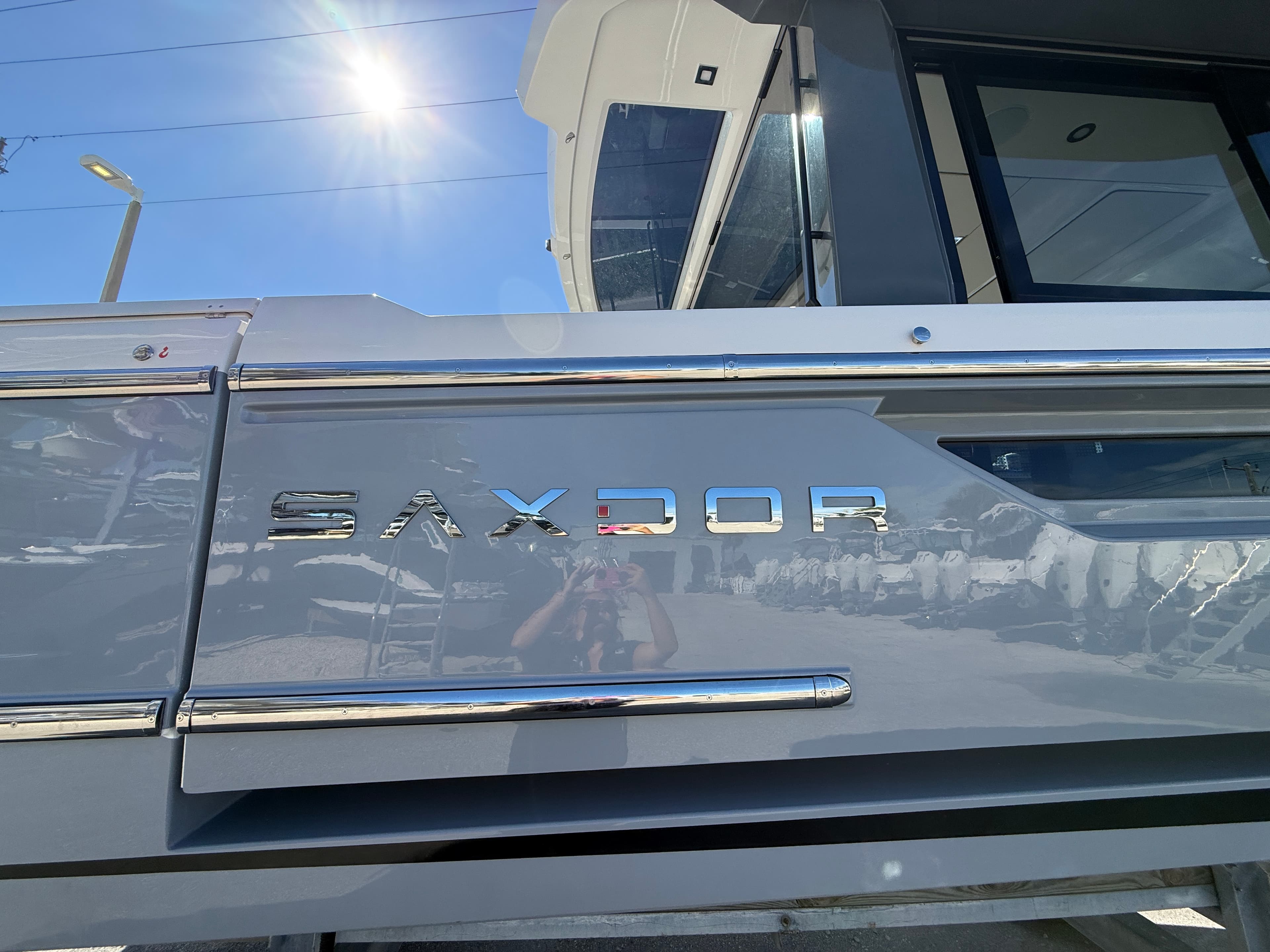 2027 Saxdor 400 GTC for Sale in Sarasota, FL Motor Yacht 4