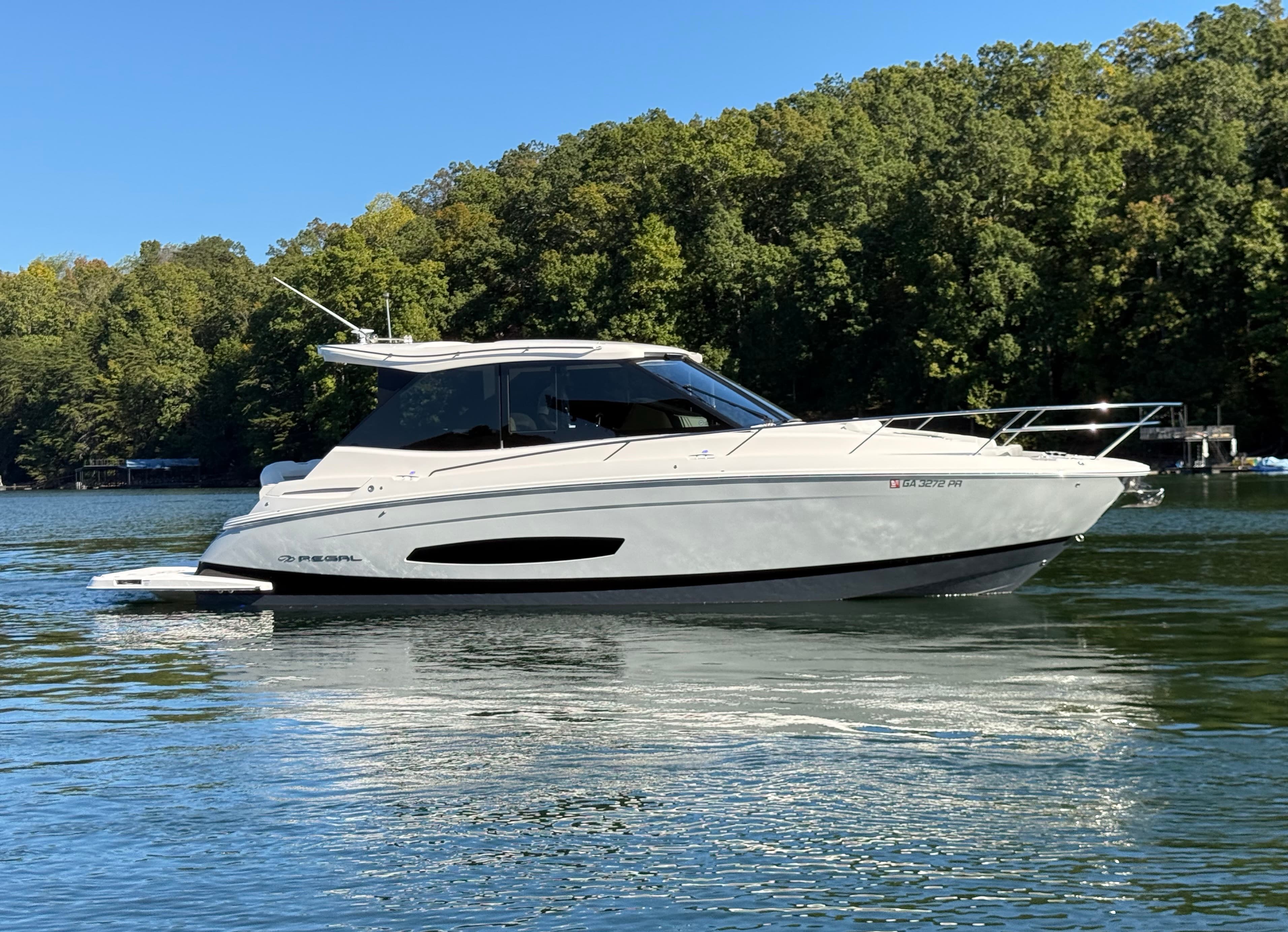 2021 Regal 36 Grande Coupe a la venta en Cumming, GA Motor Yacht 5