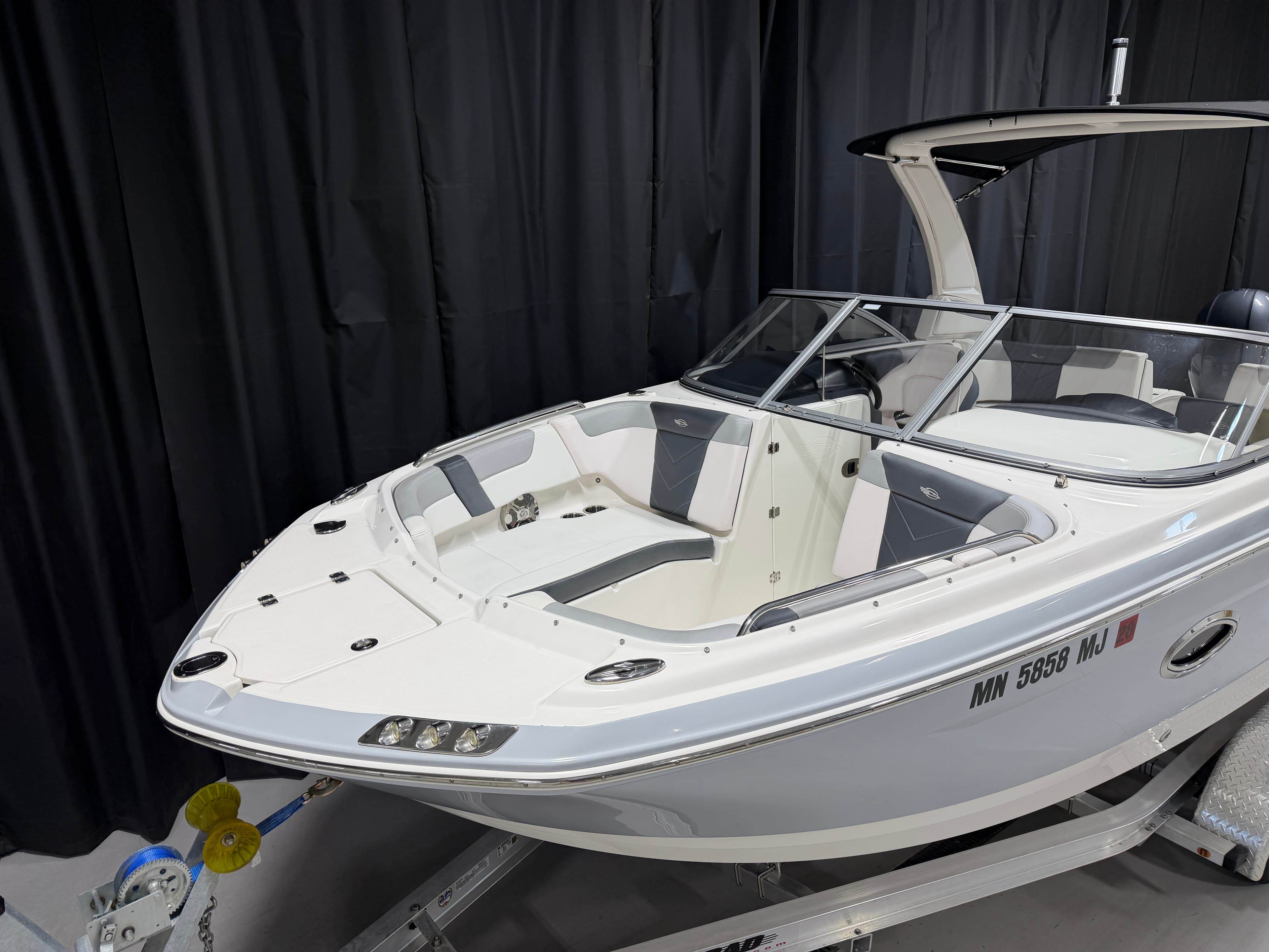2019 Chaparral 230 Suncoast a la venta en Crosslake, Minnesota Bowrider 5
