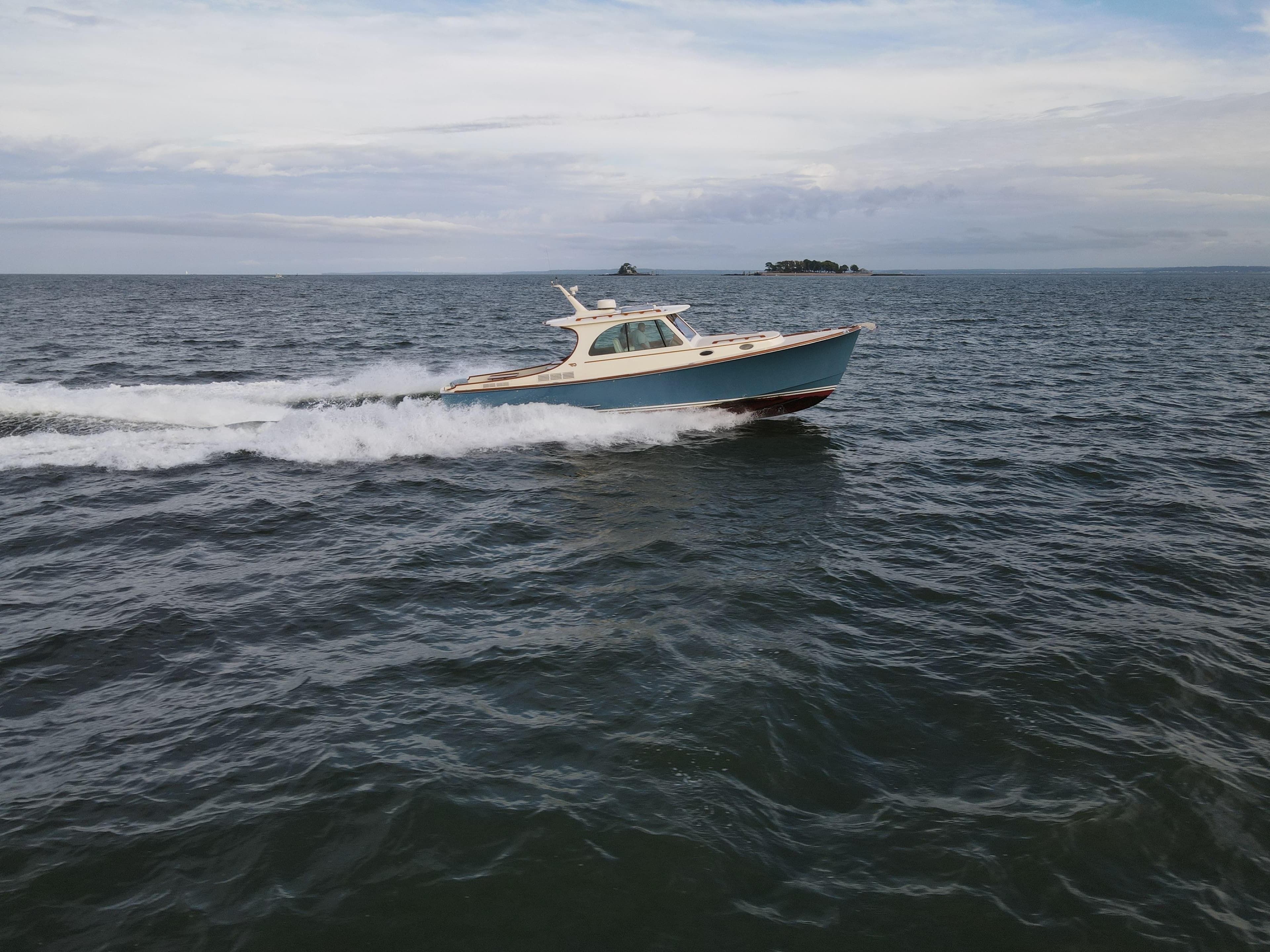 2018 Hinckley Yachts Picnic Boat 37 for Sale in Newport, RI Aft Cabin 2