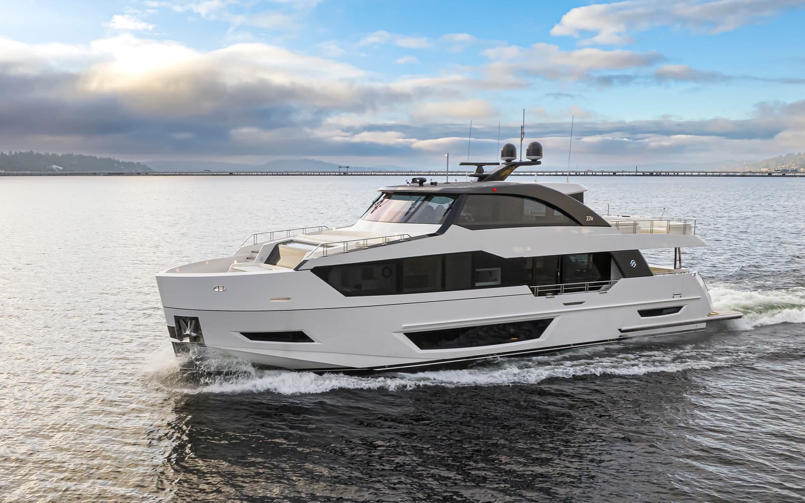 2027 Ocean Alexander 27R for Sale in Pompano Beach, FL Flybridge 3