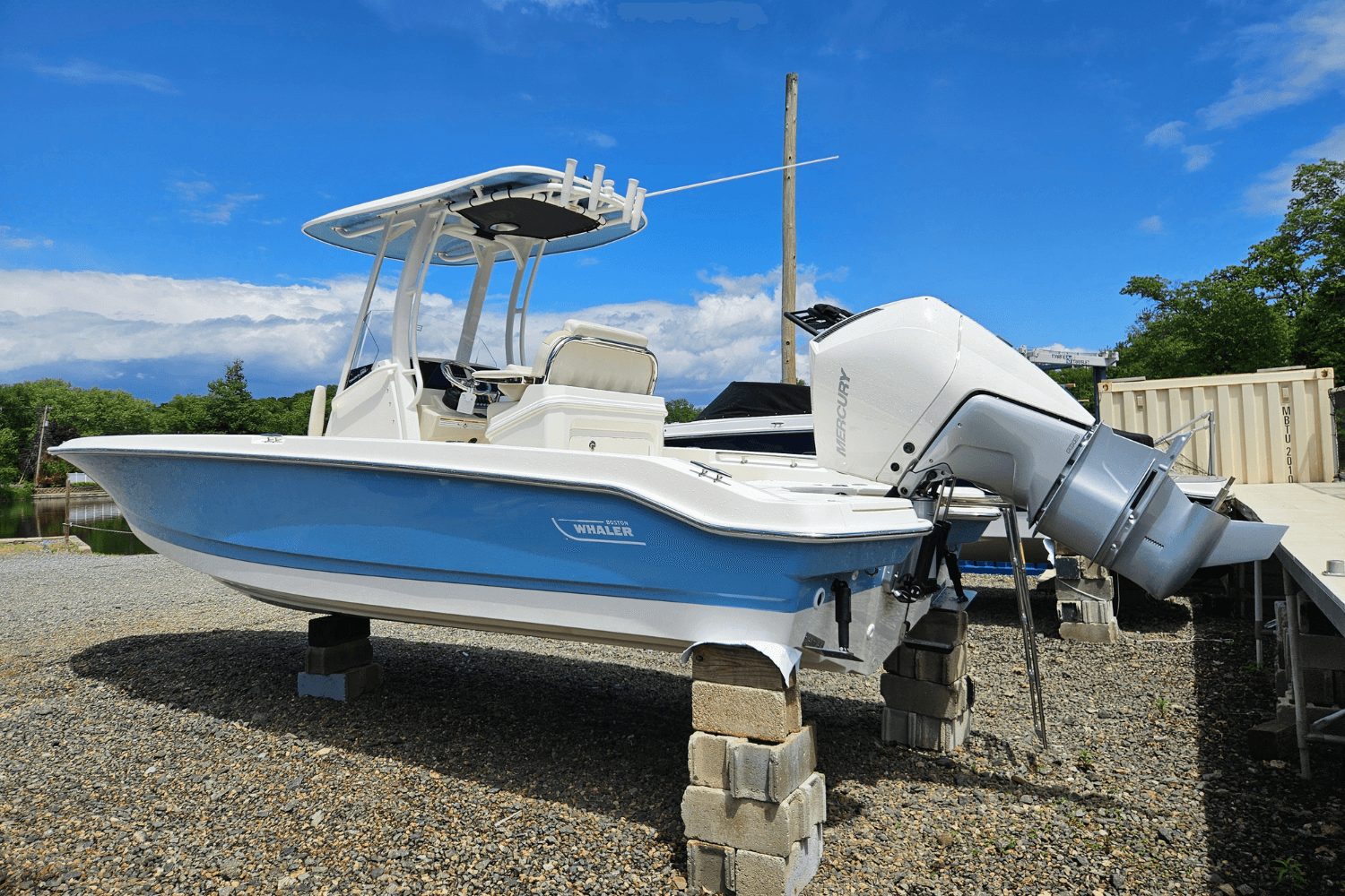 2026 Boston Whaler 250 Dauntless à vendre à Lake Hopatcong, NJ Center Console 3