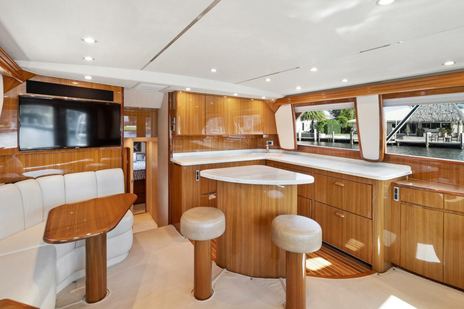 2015 Viking Yacht 46 Convertible for Sale in Lighthouse Point, Florida Motor Yacht 3