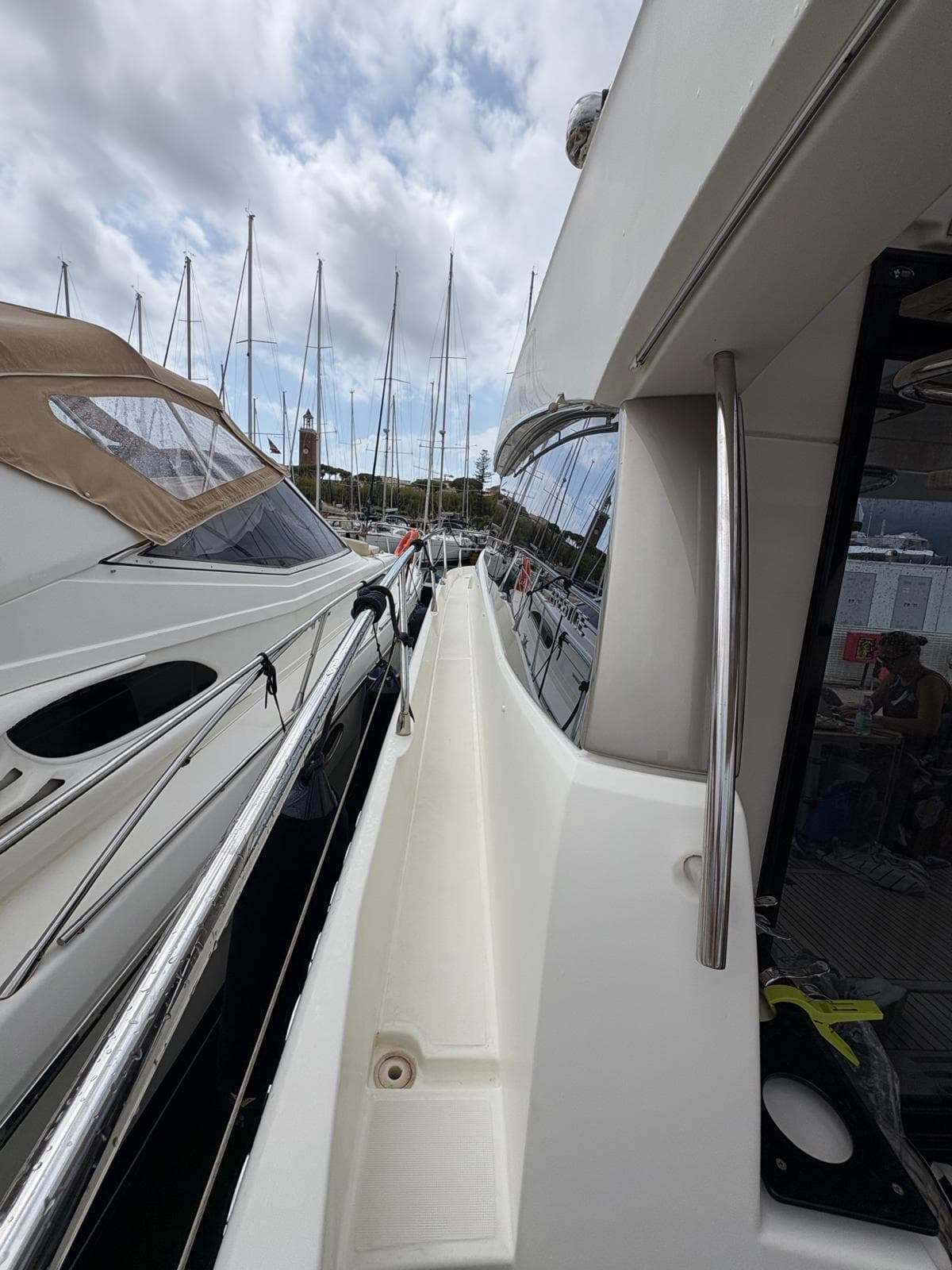 2015 Prestige 450 Fly for Sale in Gaeta, IT Flybridge 3