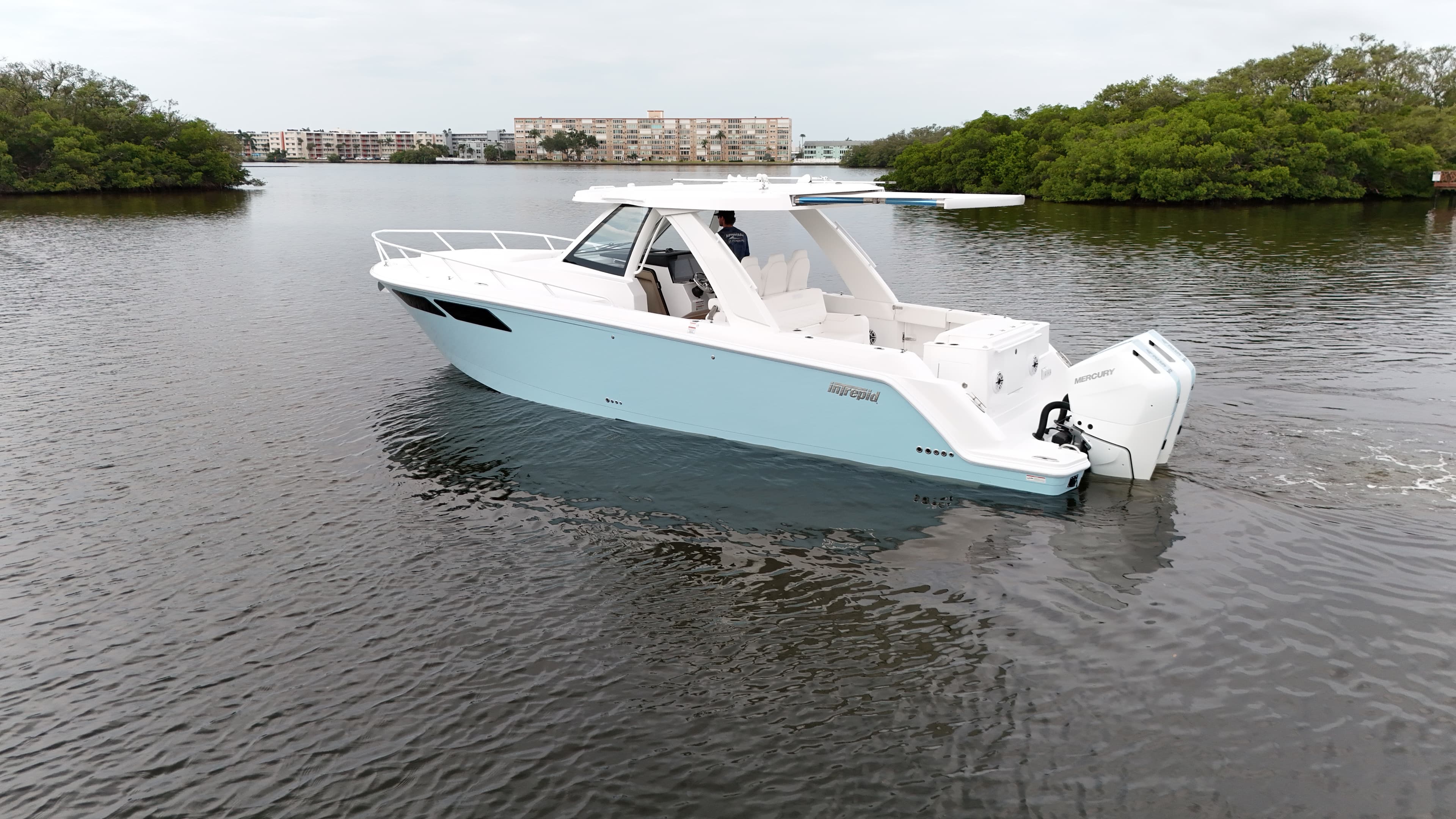2026 Intrepid Powerboats 35 Valor a la venta en St Petersburg, FL Center Console 3