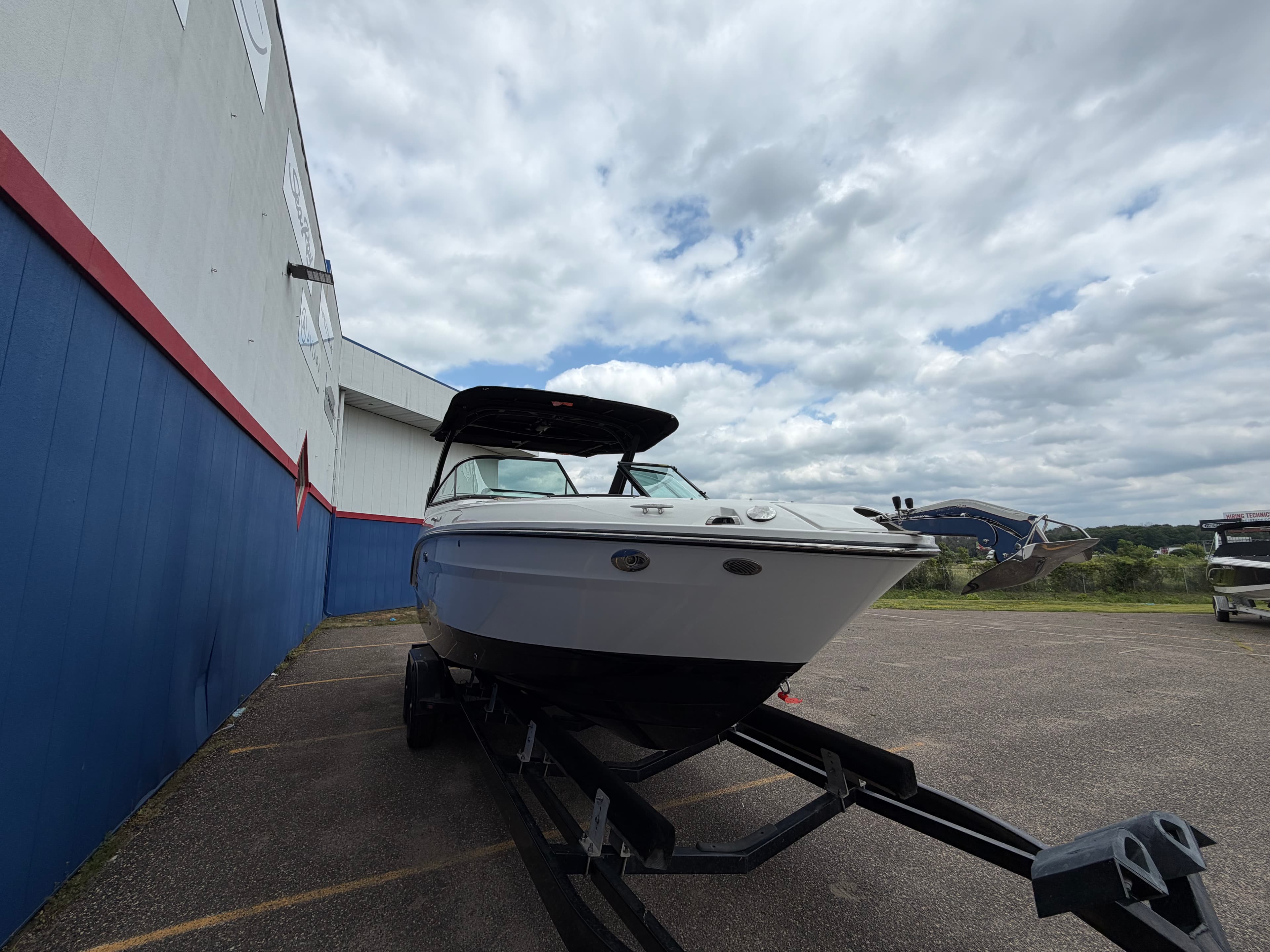 2027 Sea Ray SLX 260 for Sale in Rogers, MN Bowrider 2
