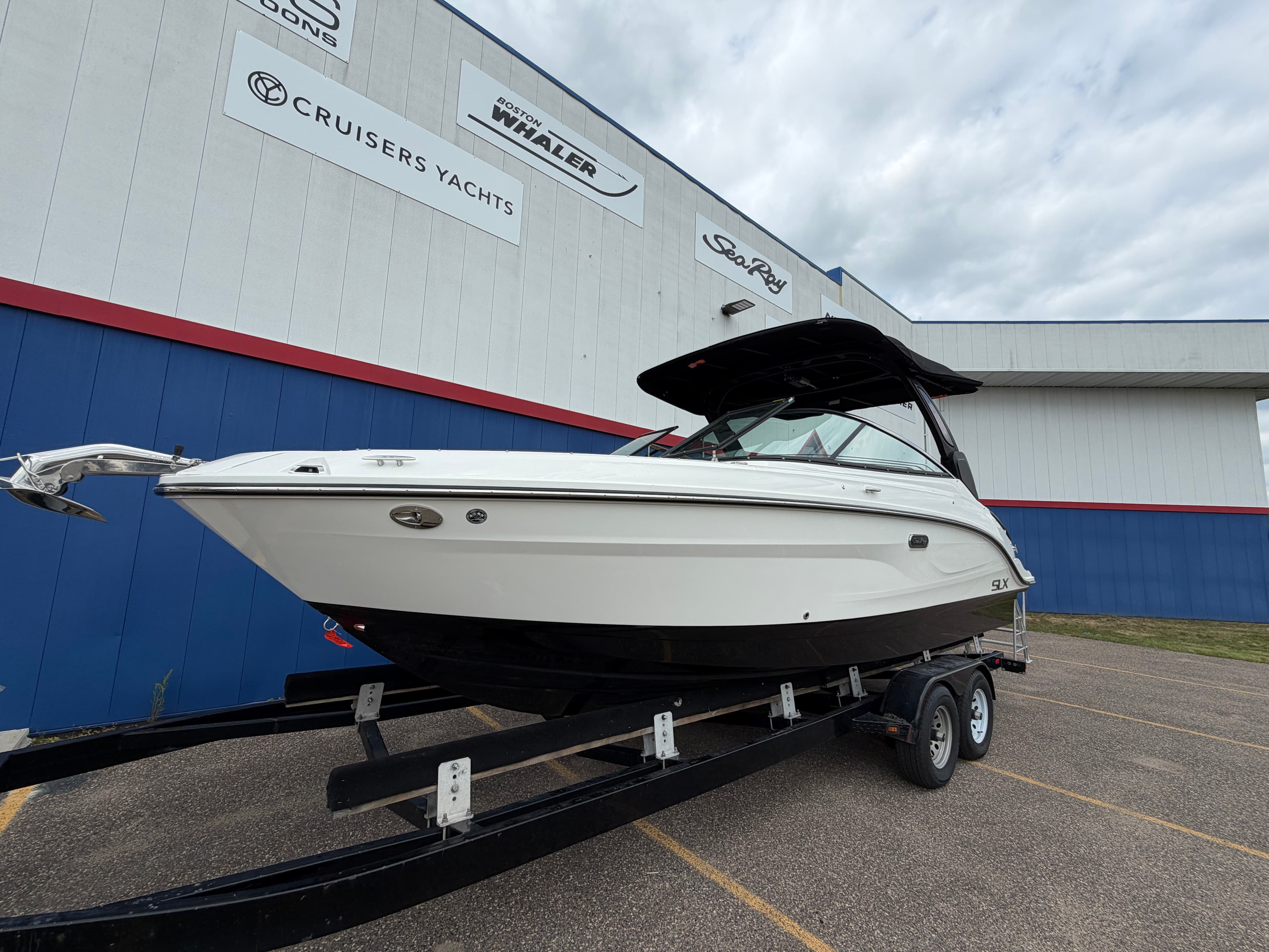 2027 Sea Ray SLX 260 for Sale in Rogers, MN Bowrider 4