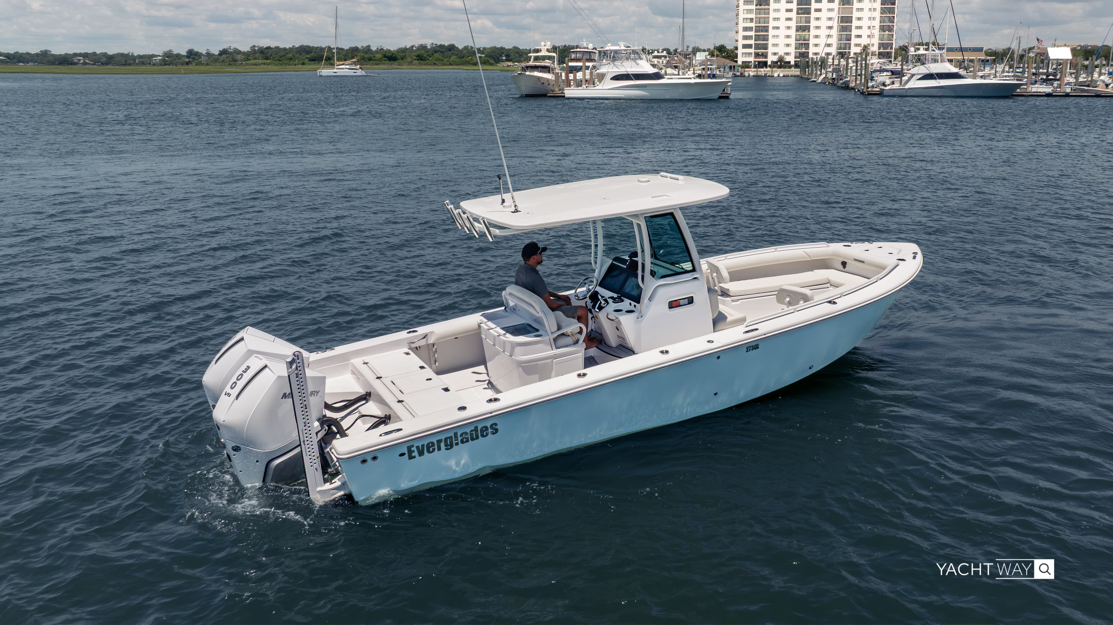 2026 Everglades Boats 273CC for Sale in Wrightsville Beach, North Carolina Center Console 3