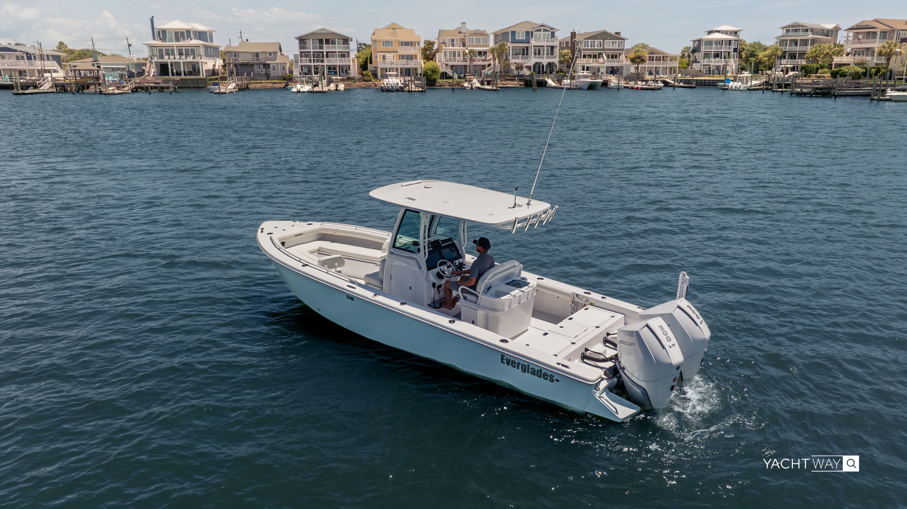 2026 Everglades Boats 273CC for Sale in Wrightsville Beach, North Carolina Center Console 4