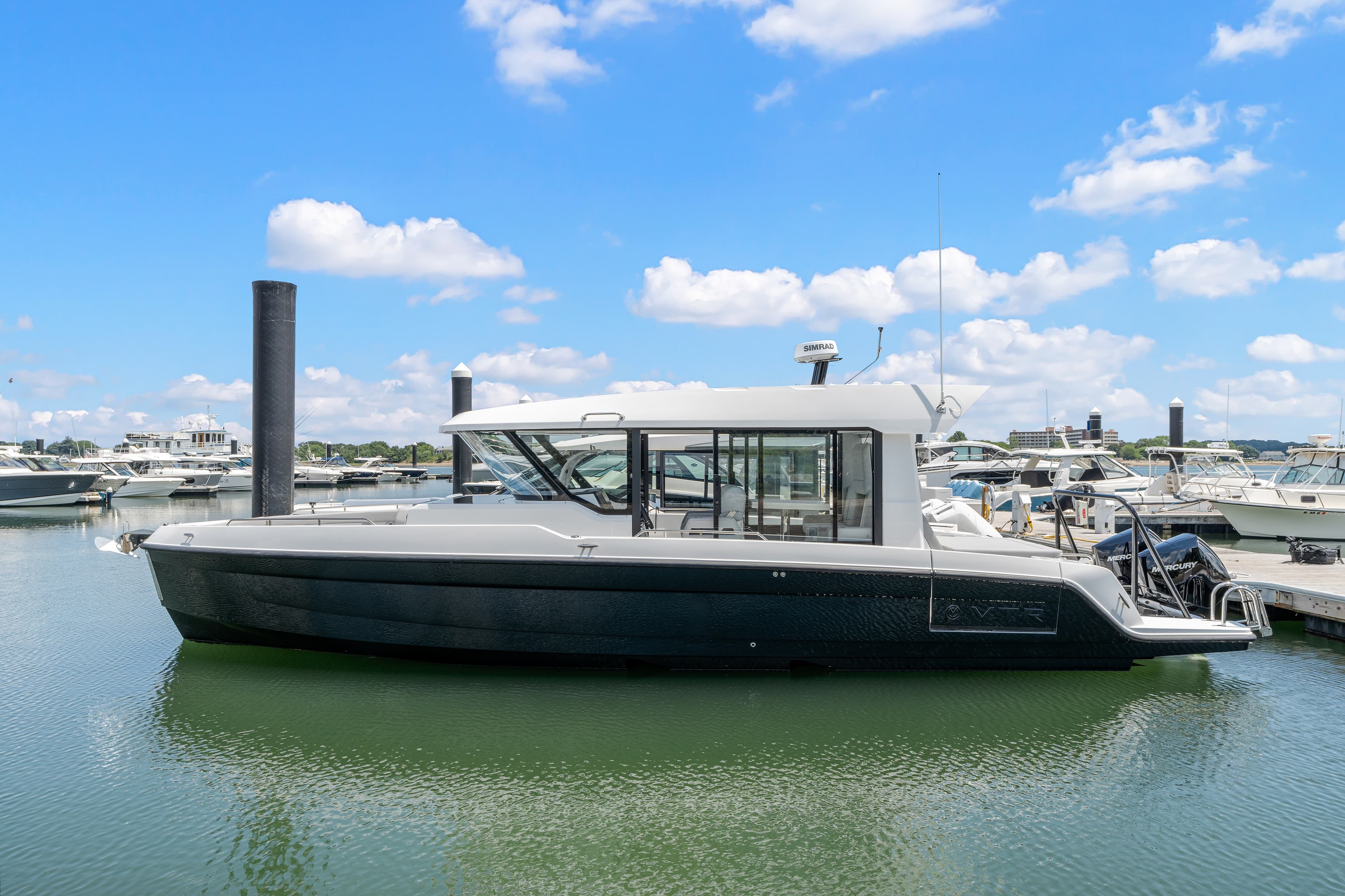 2026 Cruisers Yachts 38 VTR EC a la venta en Quincy, MA Express Cruiser 4