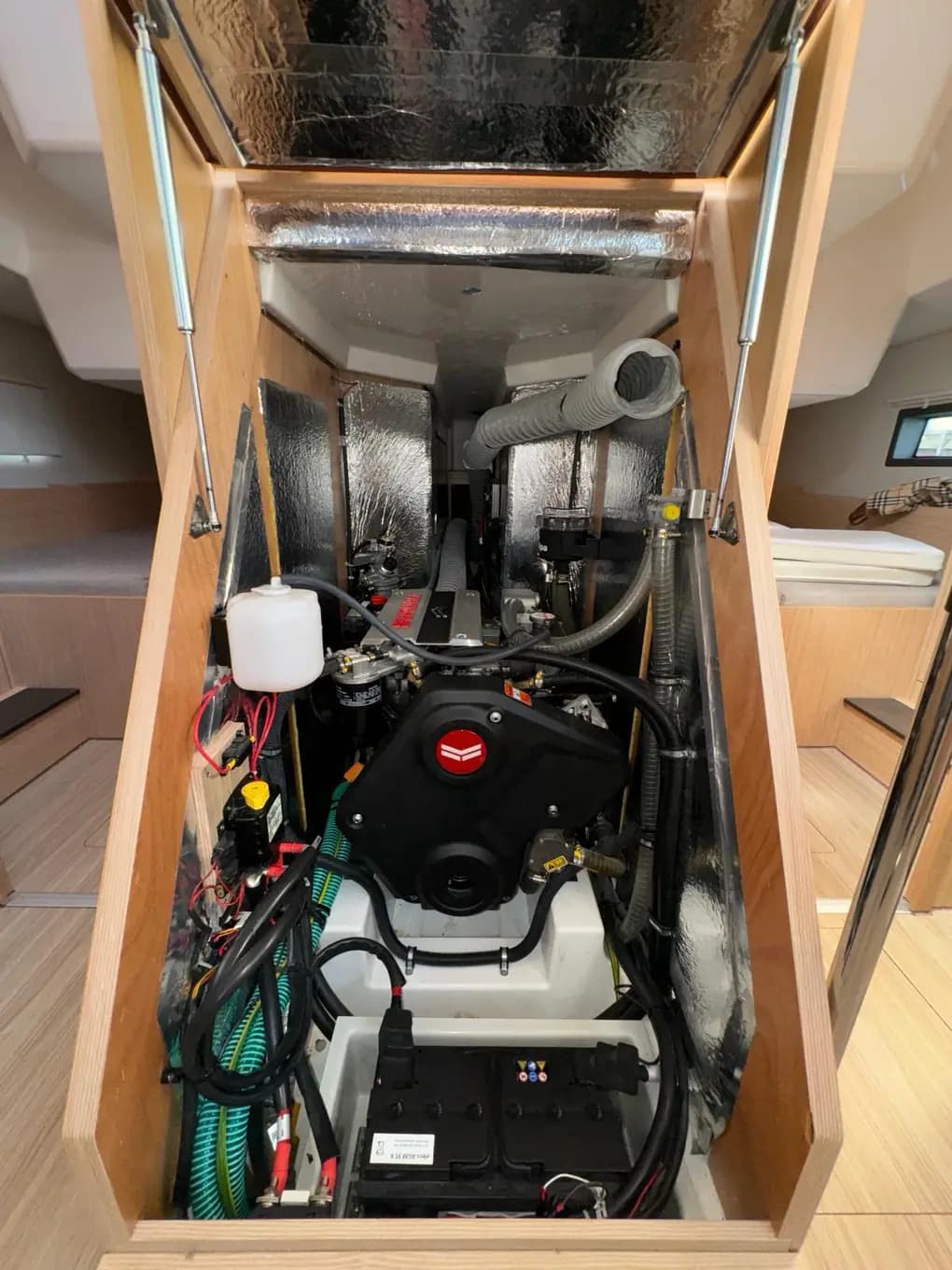 2023 Bavaria Yachts C42 for Sale in Altea, ES Monohull 4