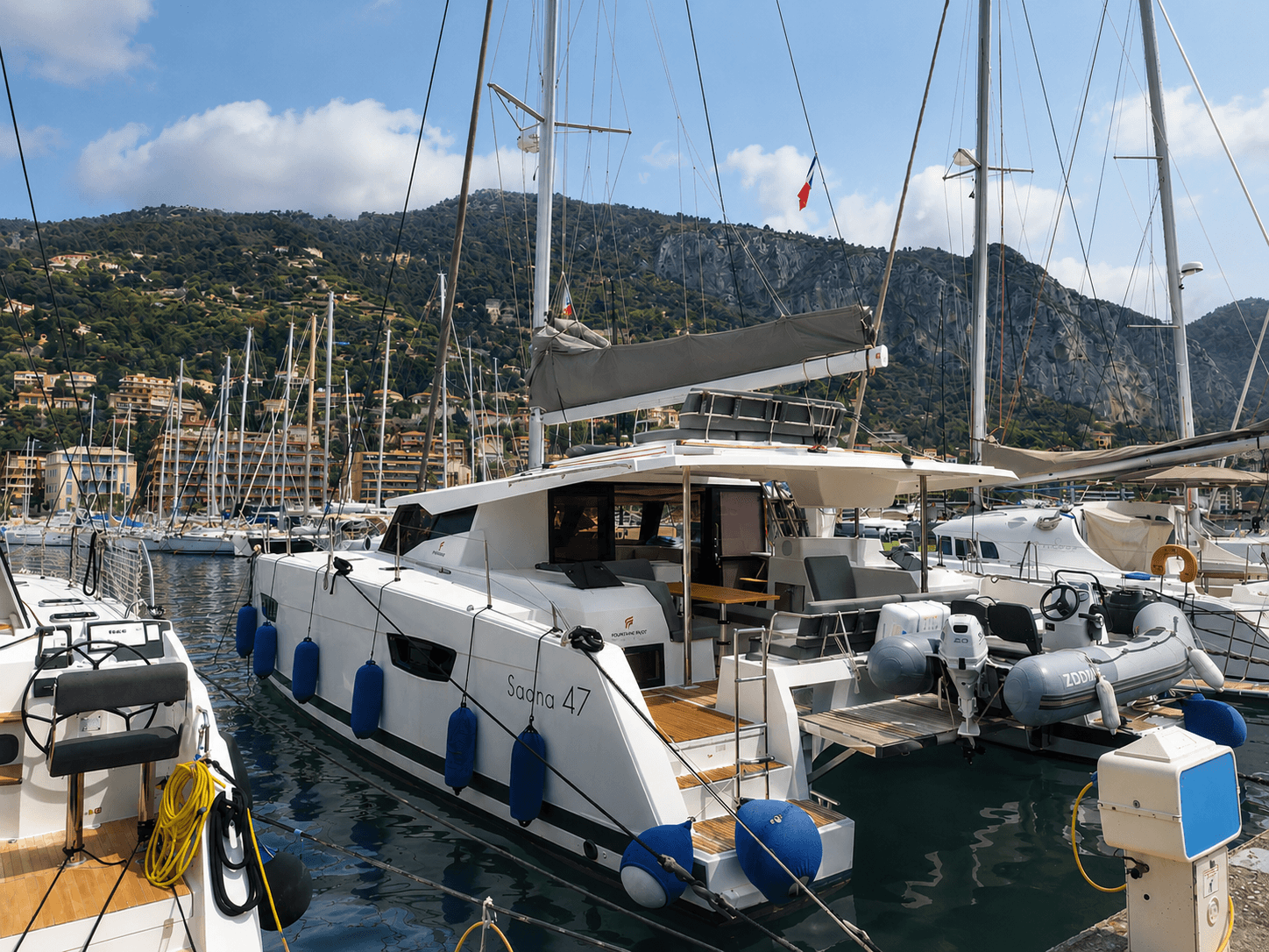 2021 Fountaine Pajot Saona 47 for Sale in Antibes, FR Multi-Hull