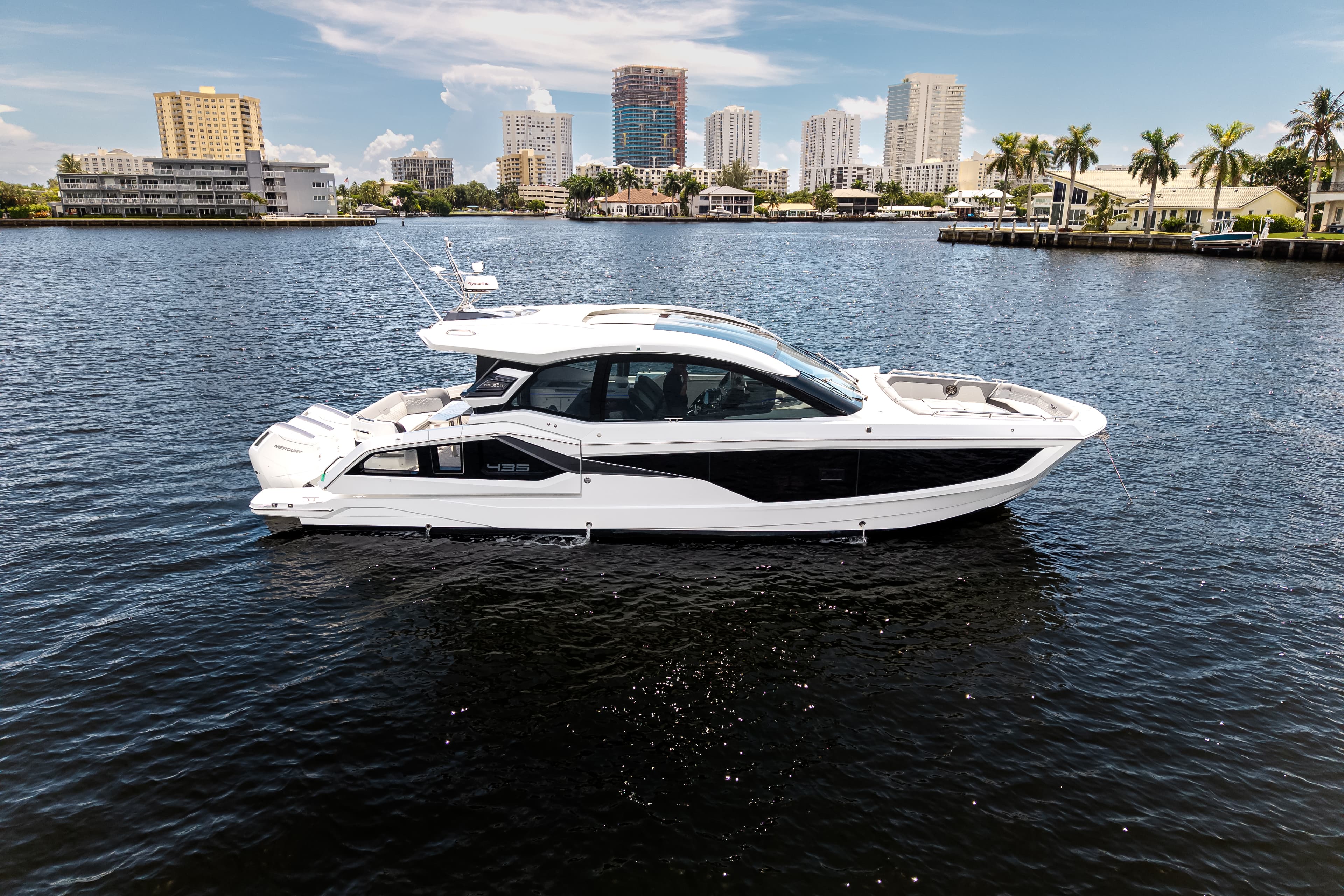 2027 Galeon Yachts 435 GTO for Sale in Pompano Beach, Florida Sport Cruiser 2