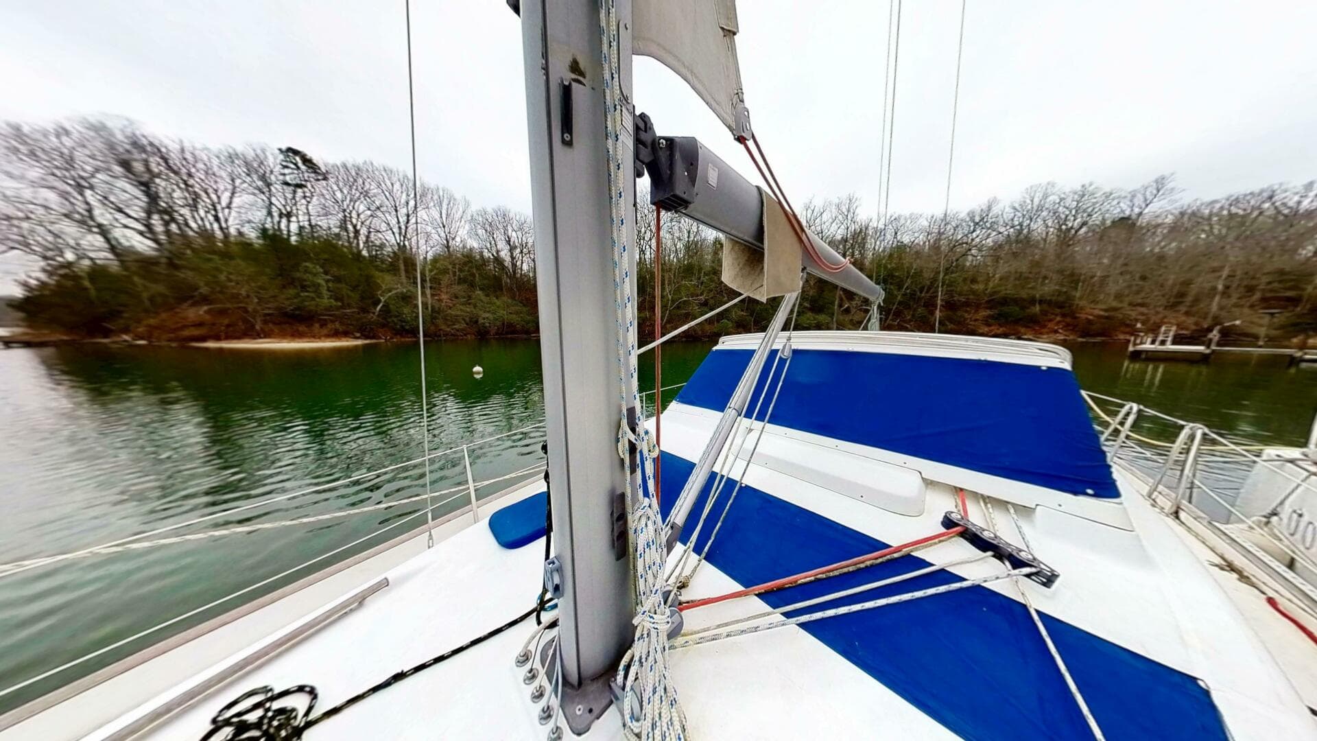 2003 Beneteau Oceanis 42CC for Sale in Saint Leonard, Maryland Center Cockpit 3