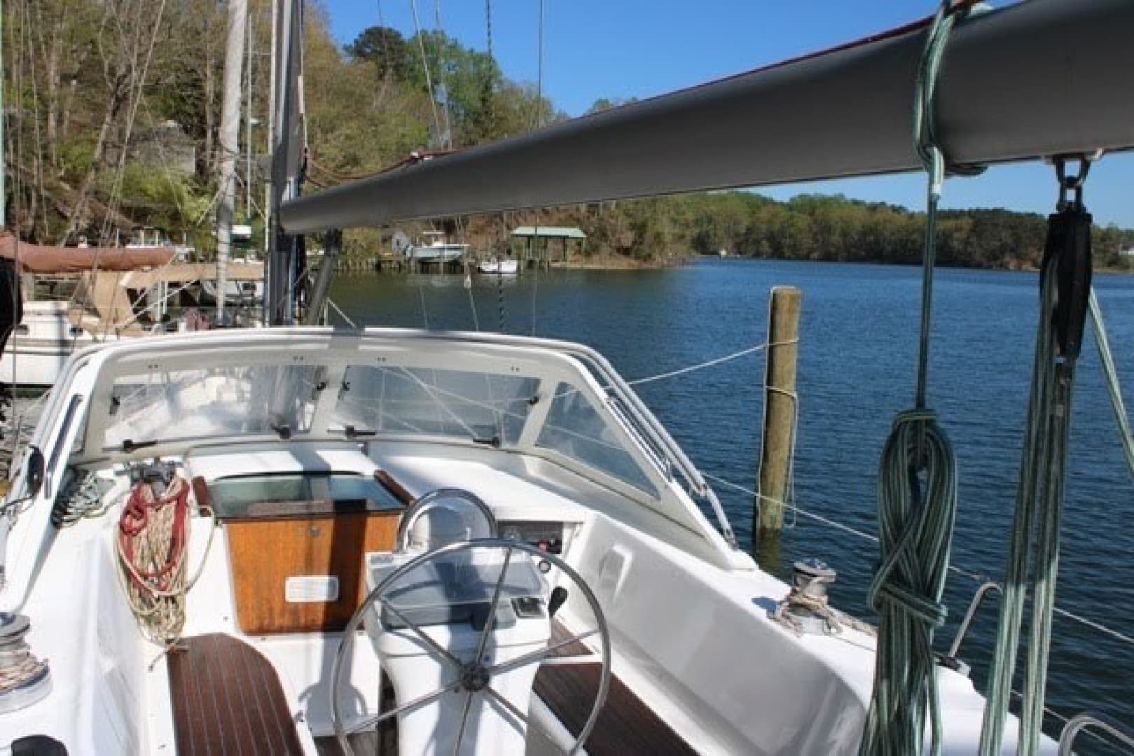 2003 Beneteau Oceanis 42CC for Sale in Saint Leonard, Maryland Center Cockpit 5