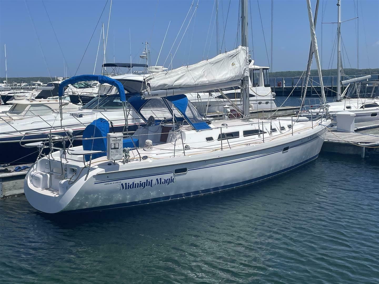1997 Catalina Yachts 380 for Sale in Charlevoix, Michigan Sloop 3