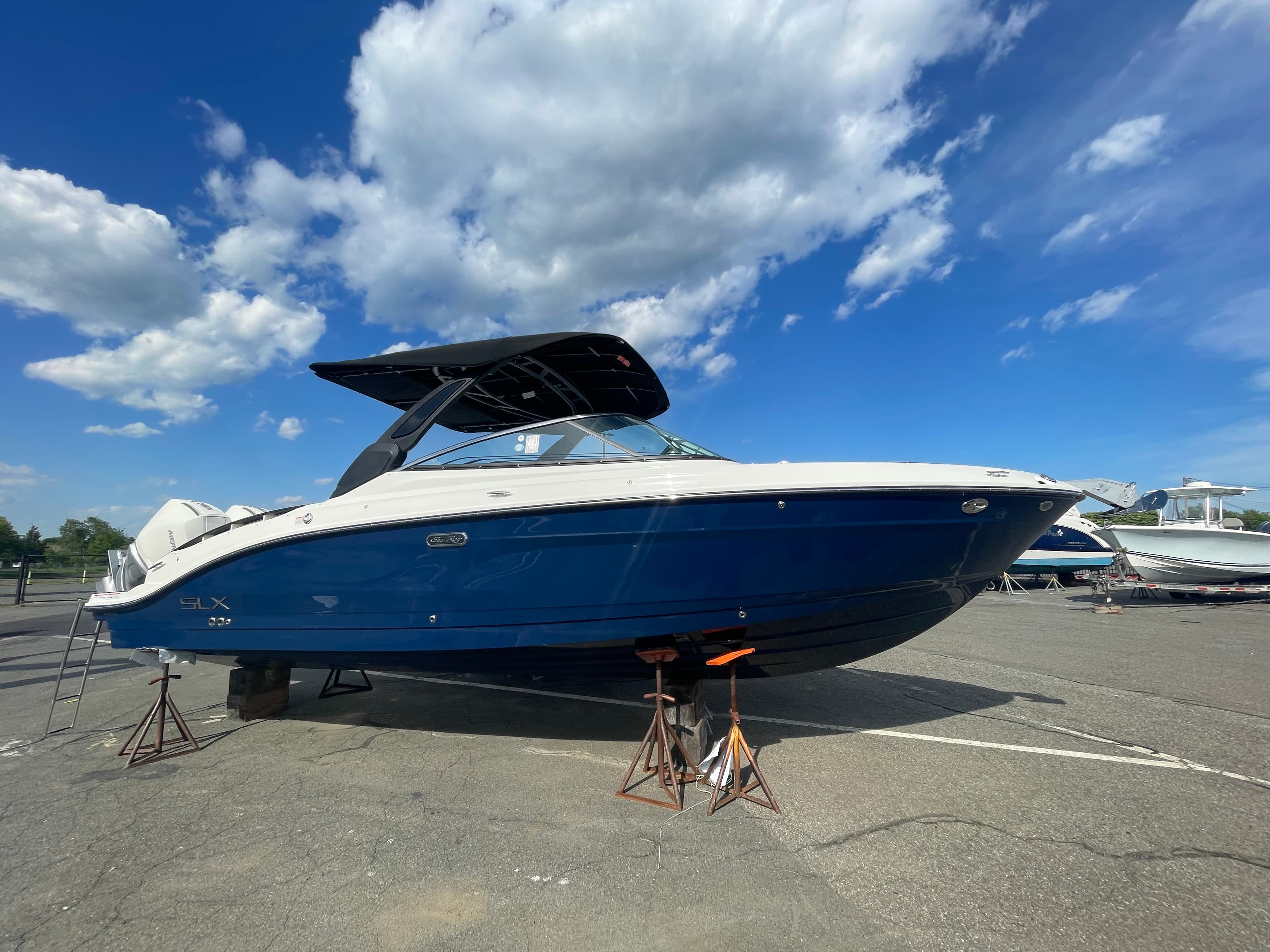 2026 Sea Ray SLX 280 Outboard zum Verkauf in Danvers, Massachusetts Bowrider